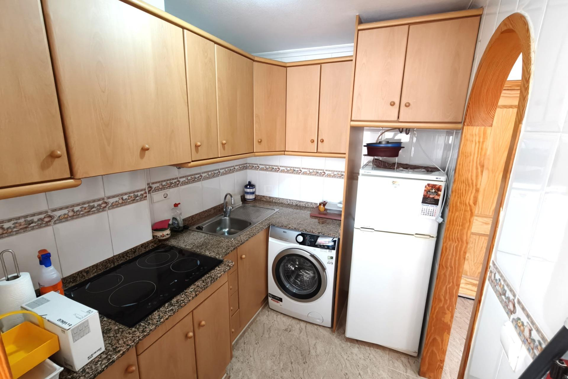 Reventa - Apartamento / piso - Torrevieja - Estacion De Autobuses