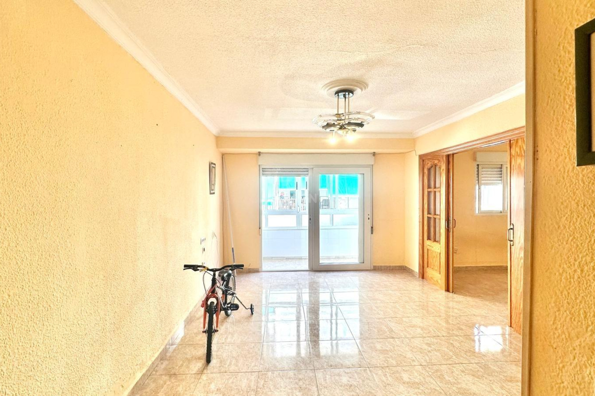 Reventa - Apartamento / piso - Torrevieja - Estacion De Autobuses