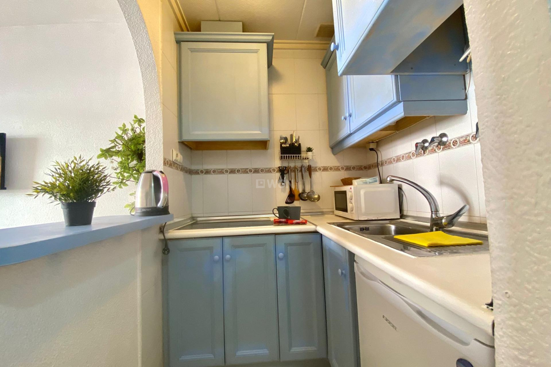 Reventa - Apartamento / piso - Torrevieja - Estacion De Autobuses