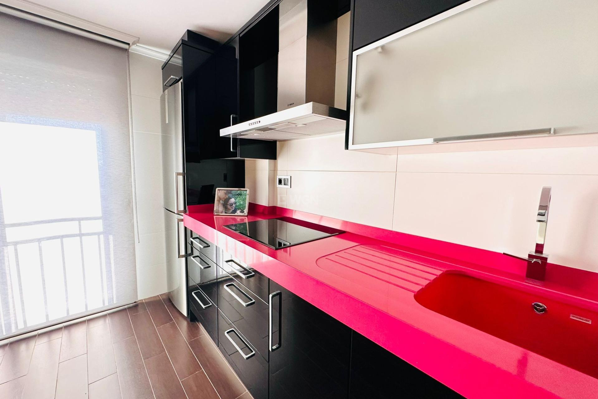 Reventa - Apartamento / piso - Torrevieja - Estacion De Autobuses