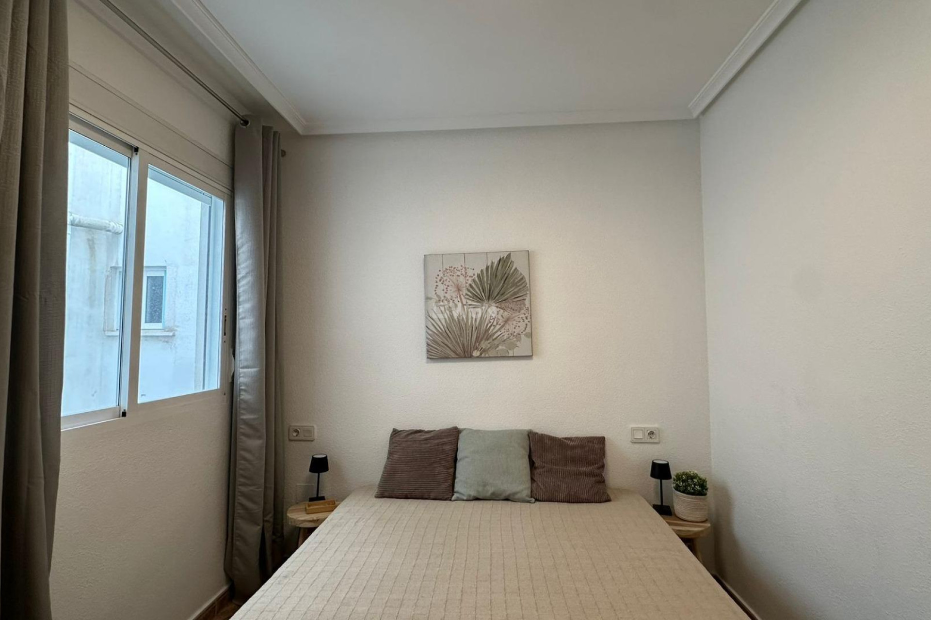 Reventa - Apartamento / piso - Torrevieja - Estacion De Autobuses