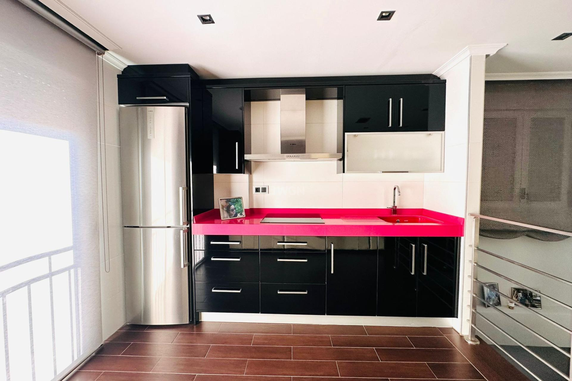 Reventa - Apartamento / piso - Torrevieja - Estacion De Autobuses