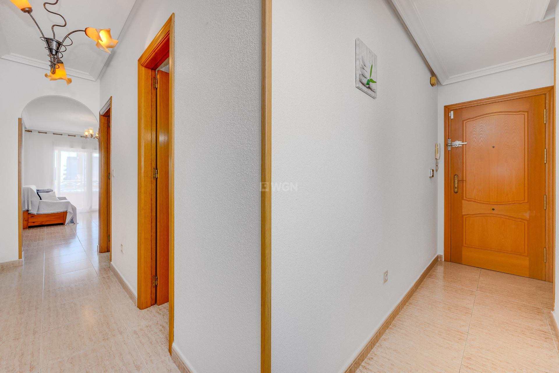 Reventa - Apartamento / piso - Torrevieja - Estacion De Autobuses