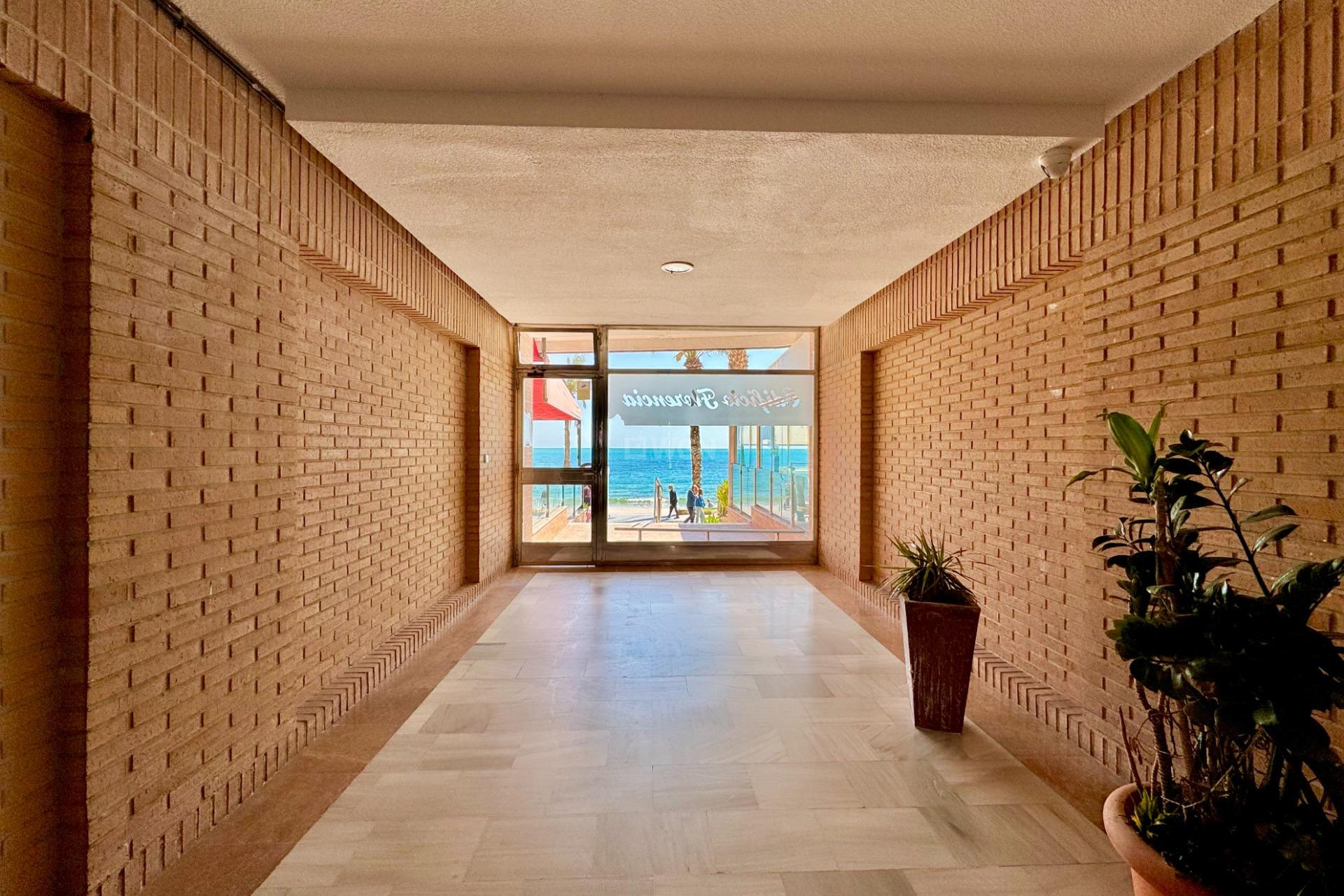 Reventa - Apartamento / piso - Torrevieja - Estacion De Autobuses