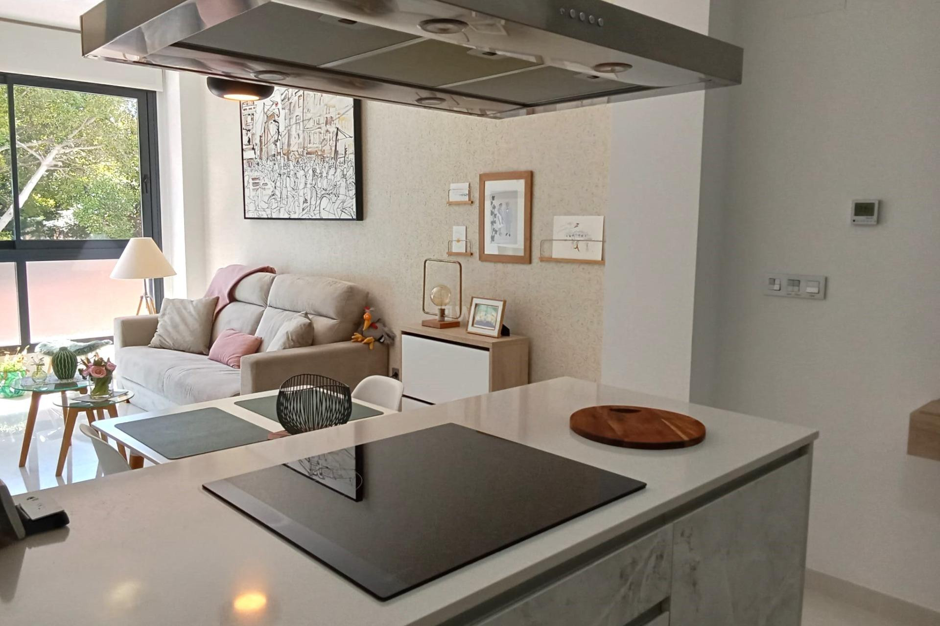 Reventa - Apartamento / piso - Torrevieja - Estacion De Autobuses