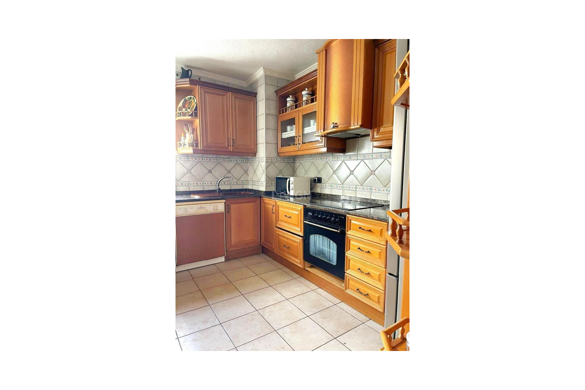 Reventa - Apartamento / piso - Torrevieja - Estacion De Autobuses