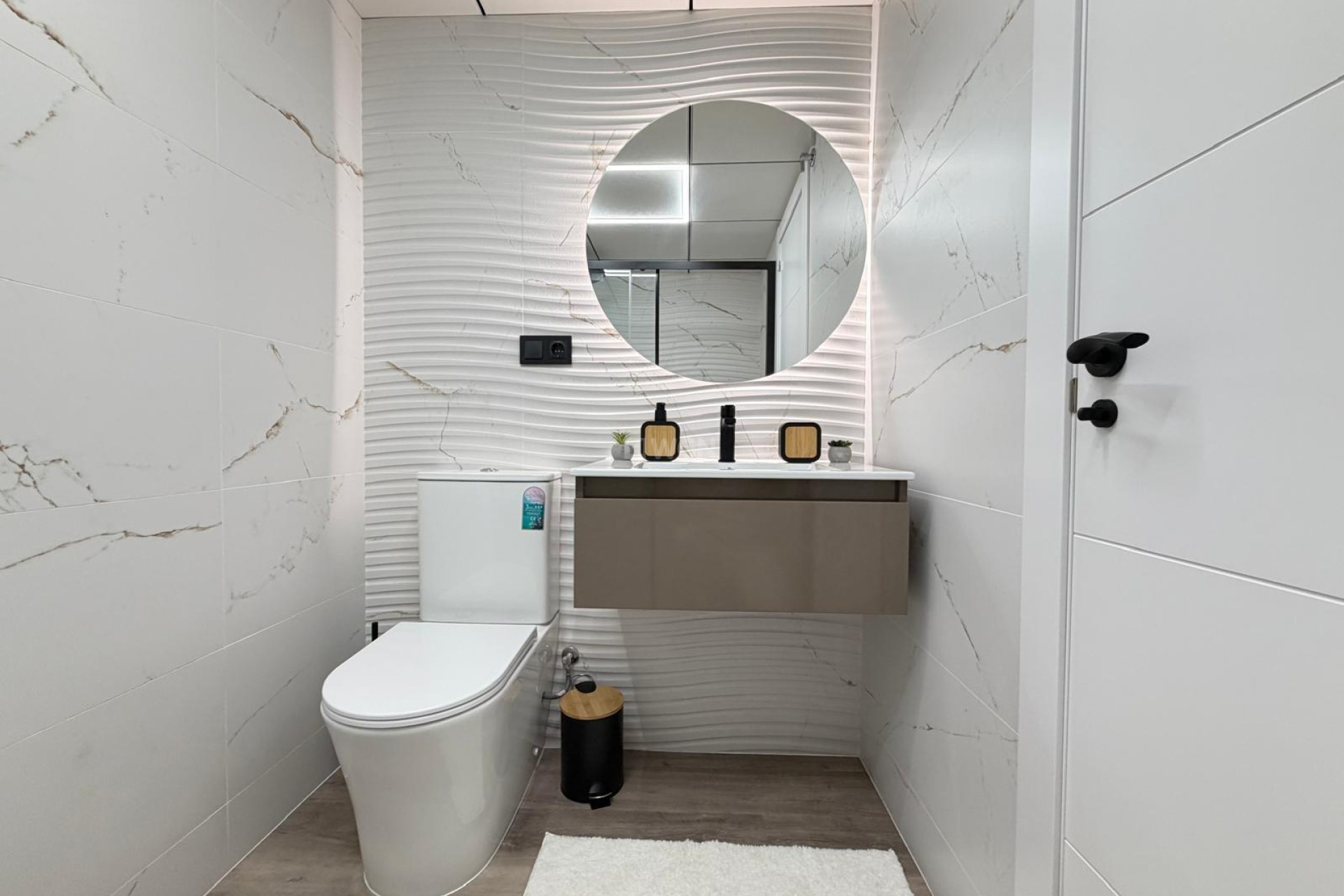 Reventa - Apartamento / piso - Torrevieja - Estacion De Autobuses