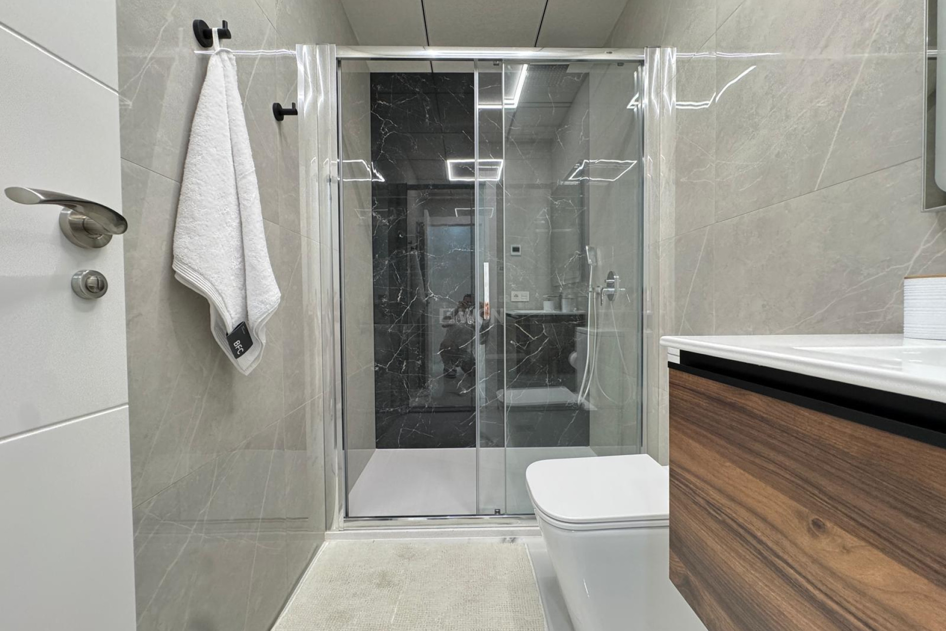 Reventa - Apartamento / piso - Torrevieja - Estacion De Autobuses