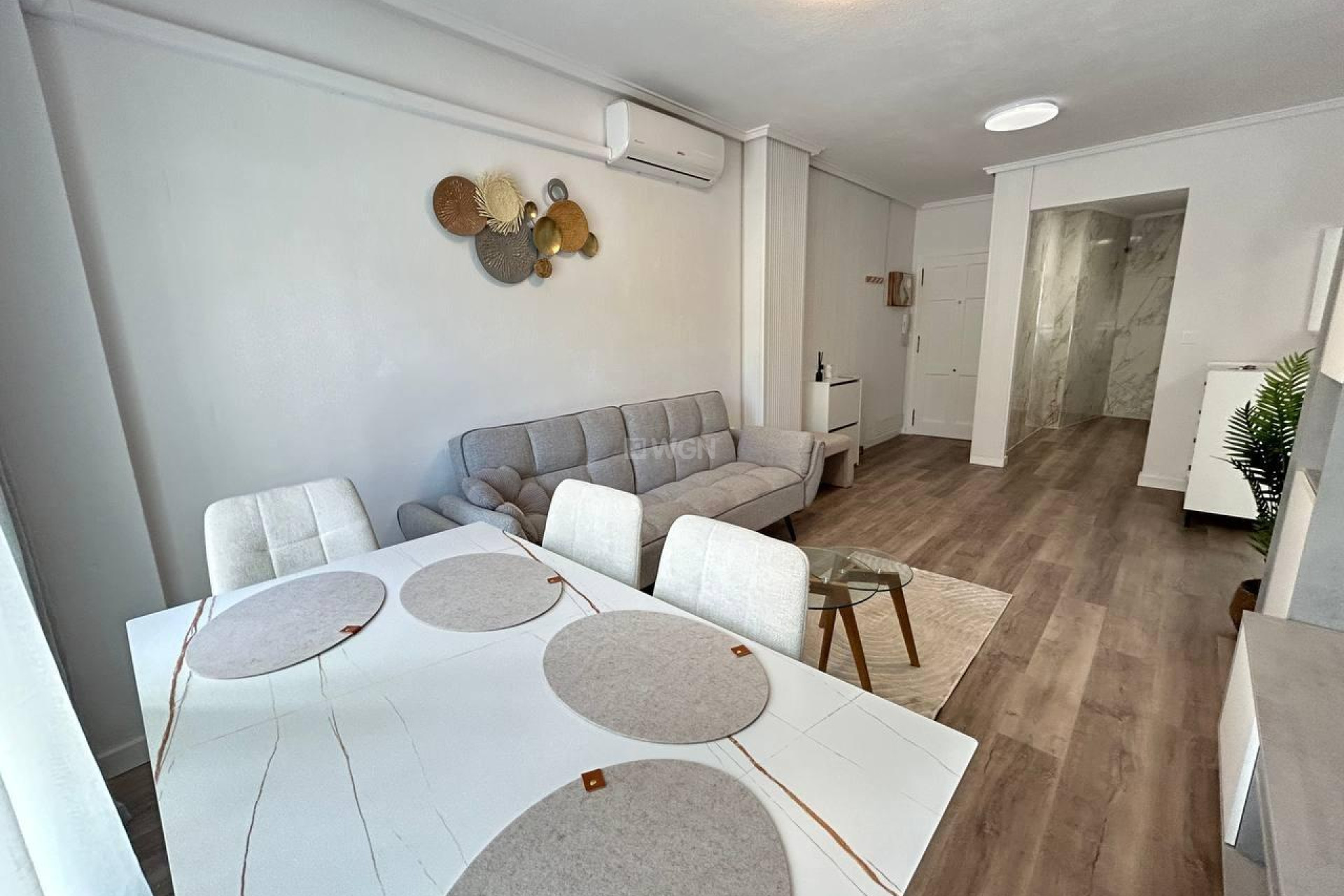 Reventa - Apartamento / piso - Torrevieja - Estacion De Autobuses