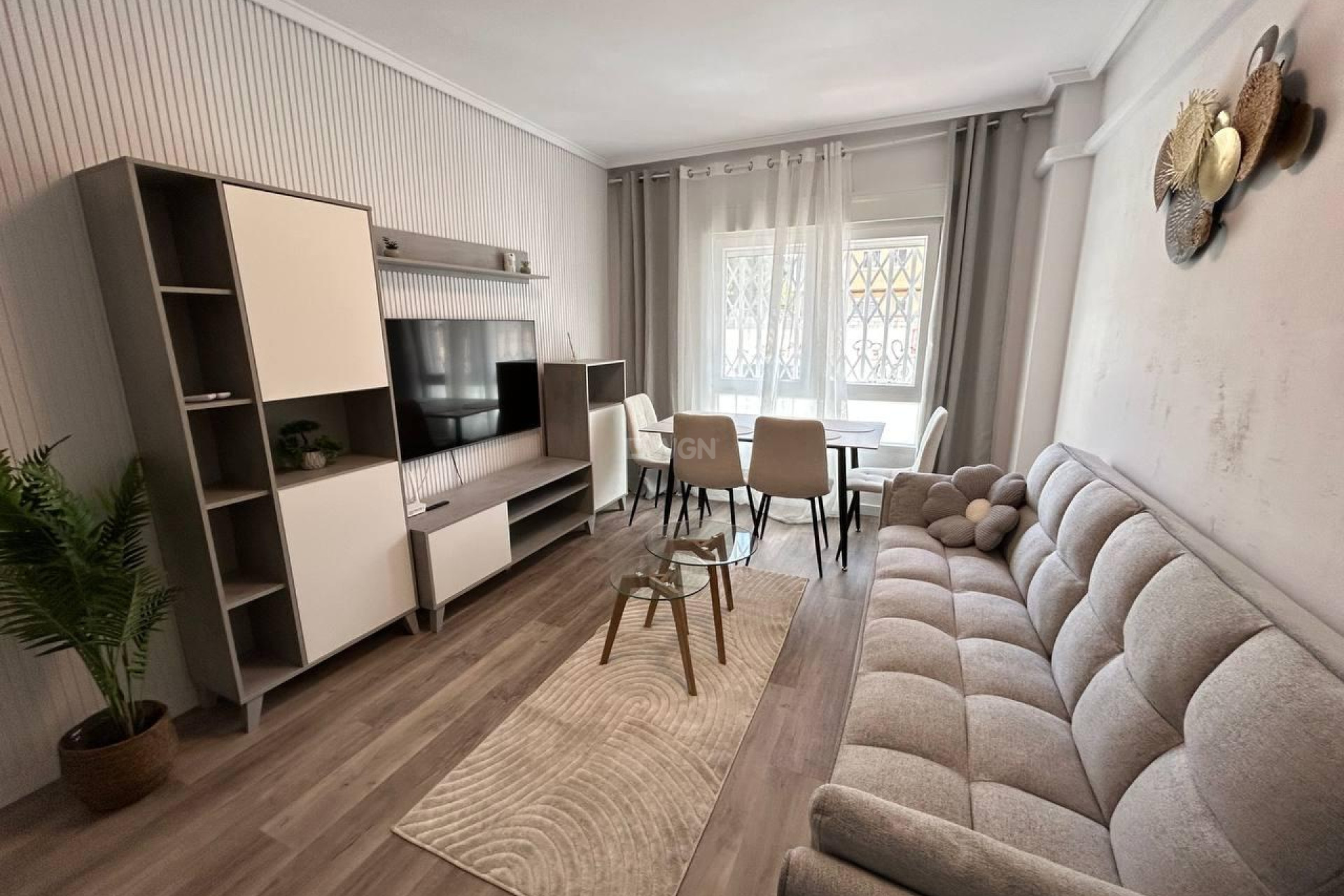 Reventa - Apartamento / piso - Torrevieja - Estacion De Autobuses