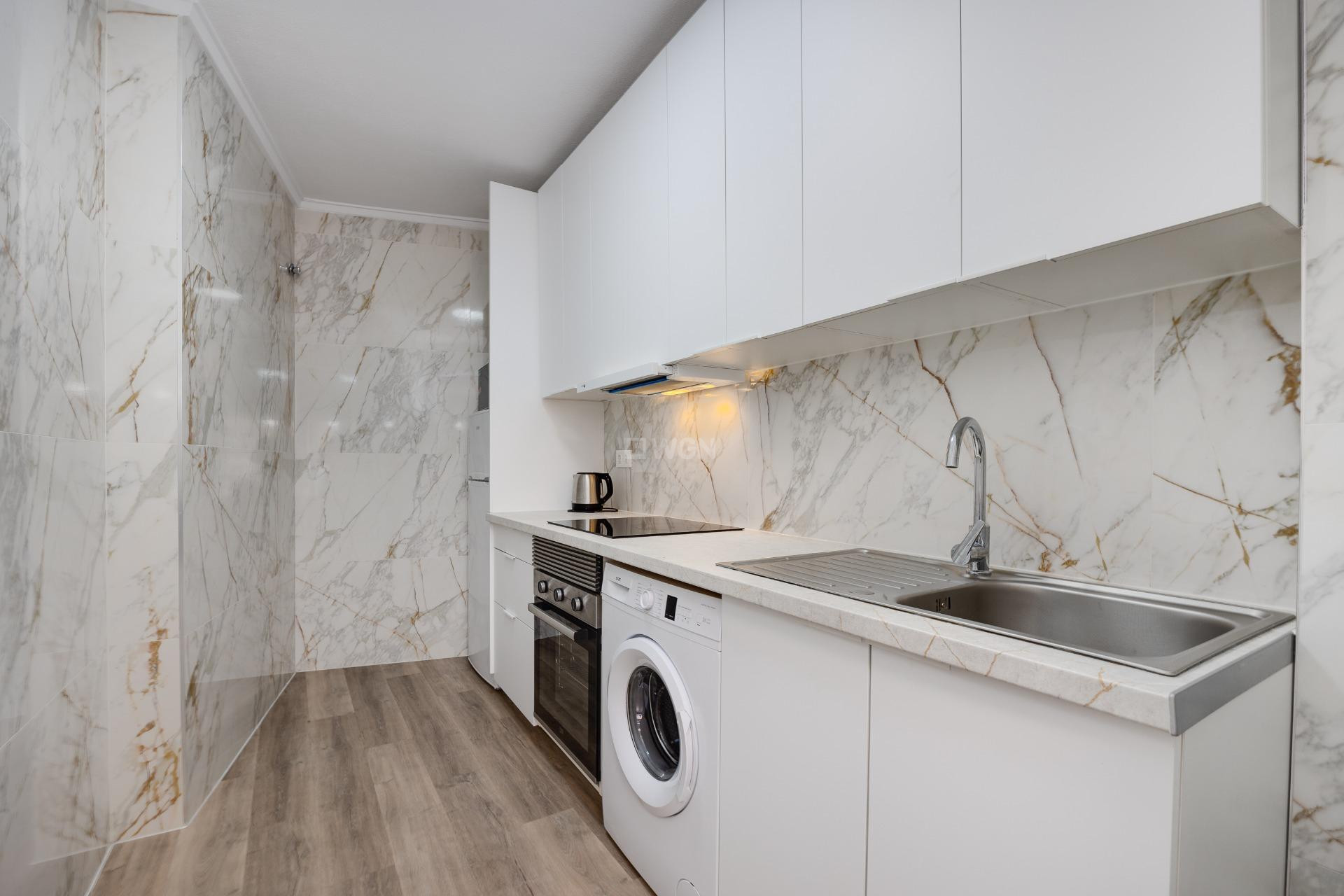 Reventa - Apartamento / piso - Torrevieja - Estacion De Autobuses