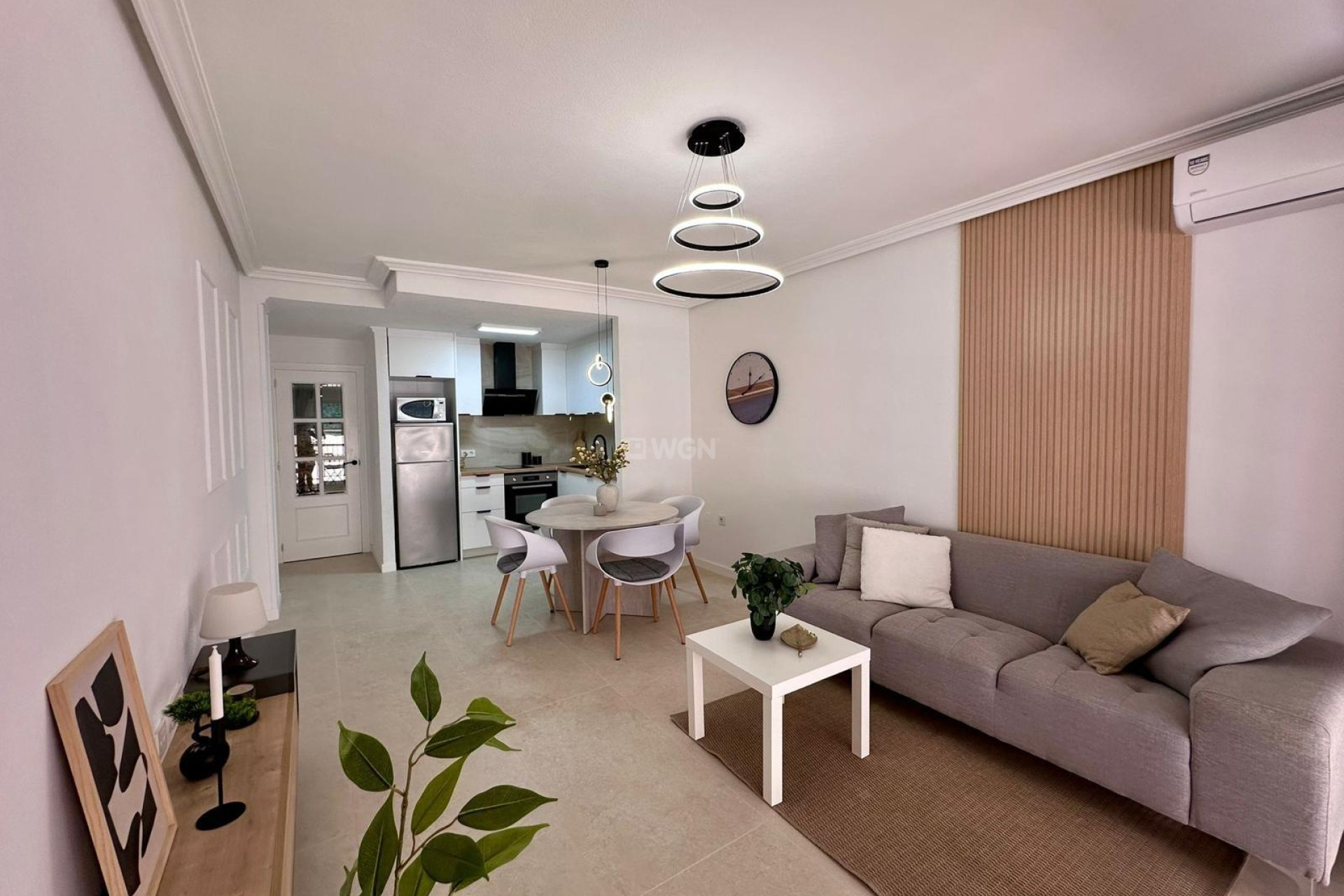 Reventa - Apartamento / piso - Torrevieja - Estacion De Autobuses
