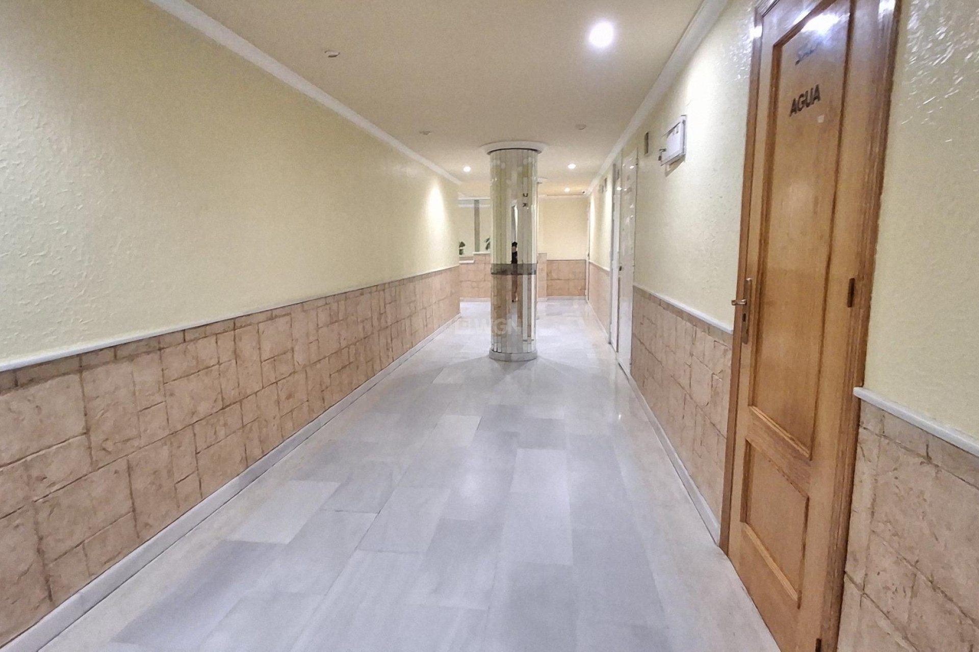 Reventa - Apartamento / piso - Torrevieja - Estacion De Autobuses