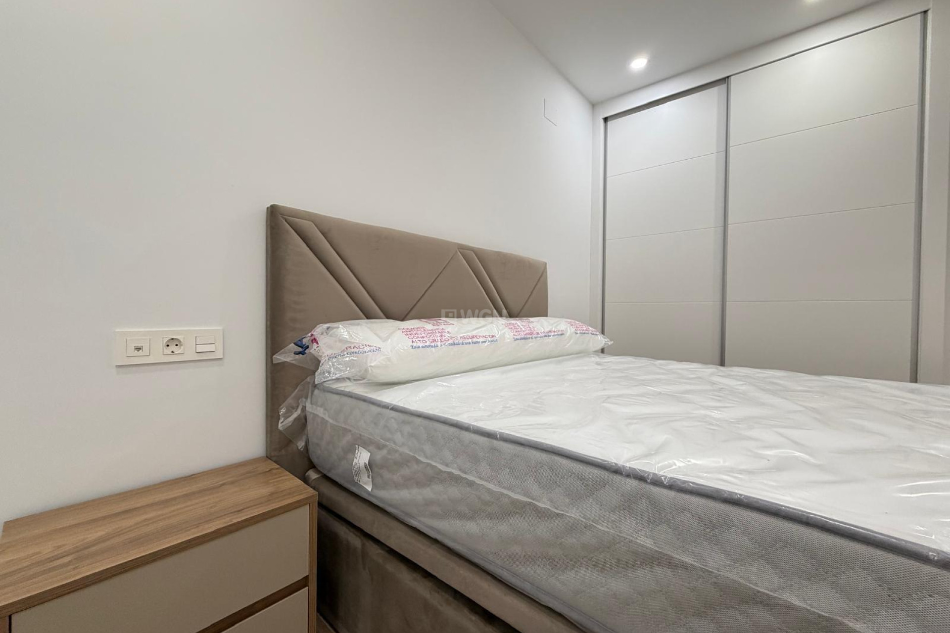 Reventa - Apartamento / piso - Torrevieja - Estacion De Autobuses