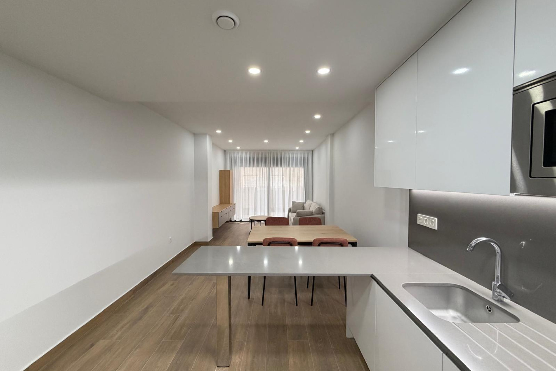 Reventa - Apartamento / piso - Torrevieja - Estacion De Autobuses