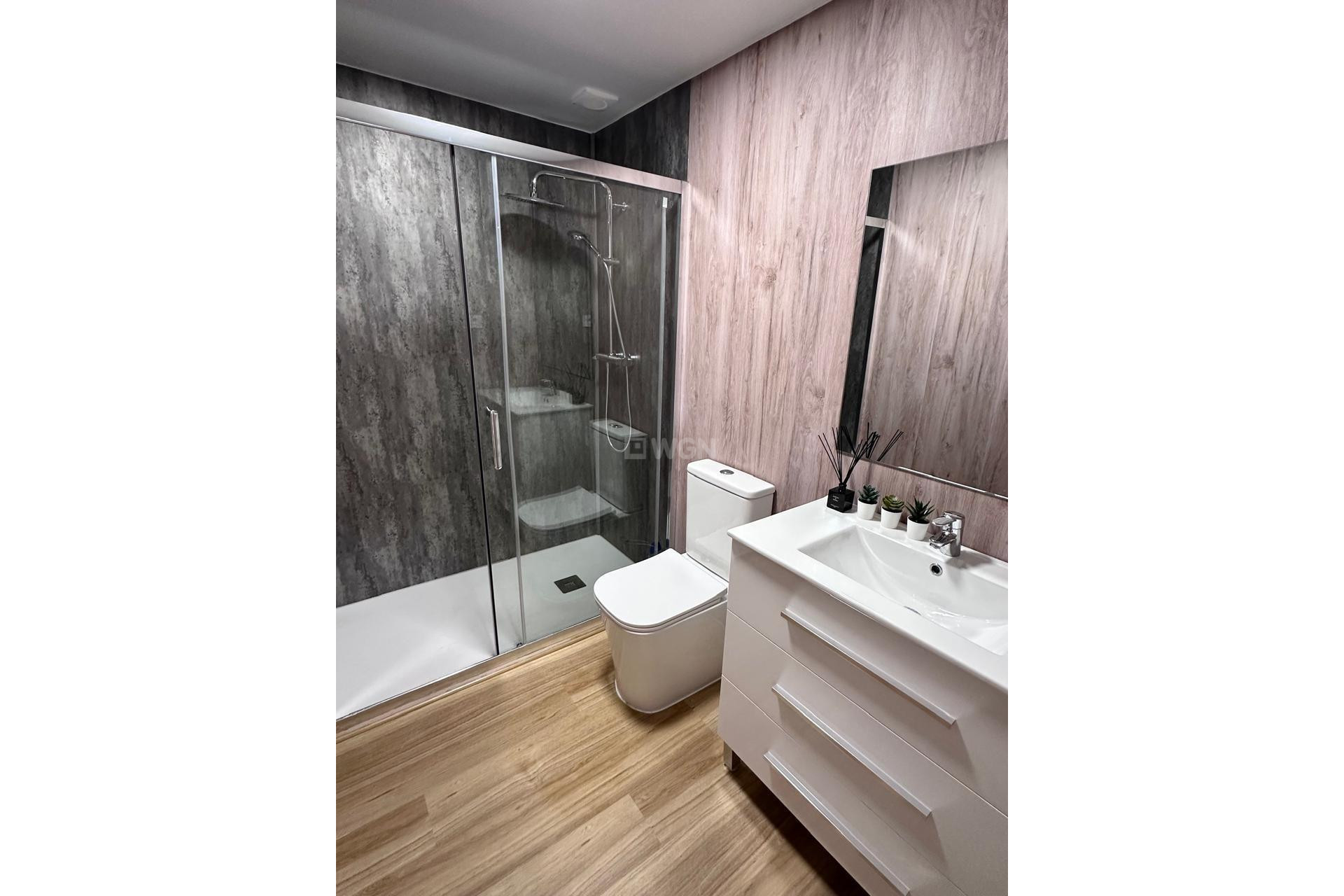 Reventa - Apartamento / piso - Torrevieja - Estacion De Autobuses