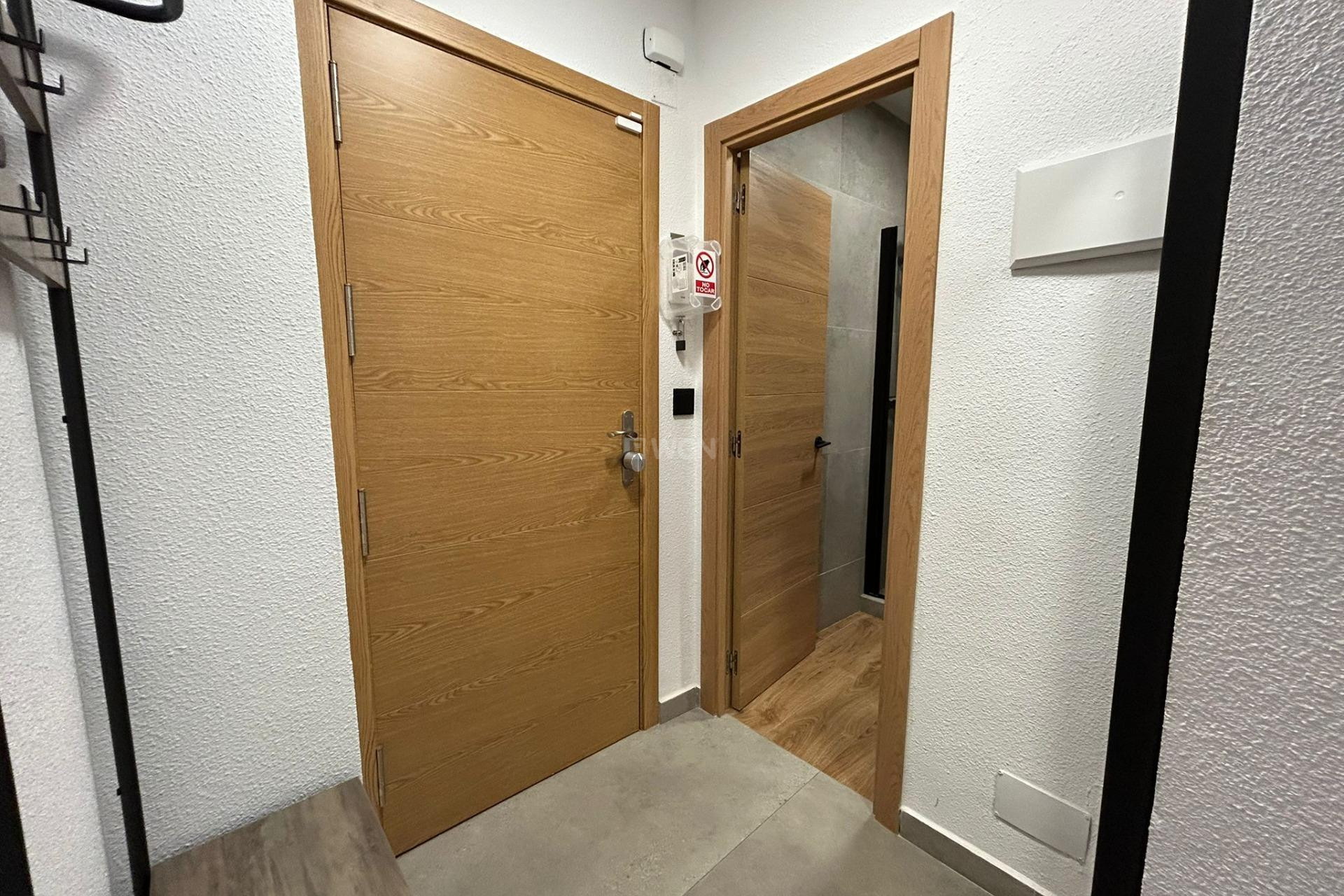 Reventa - Apartamento / piso - Torrevieja - Estacion De Autobuses