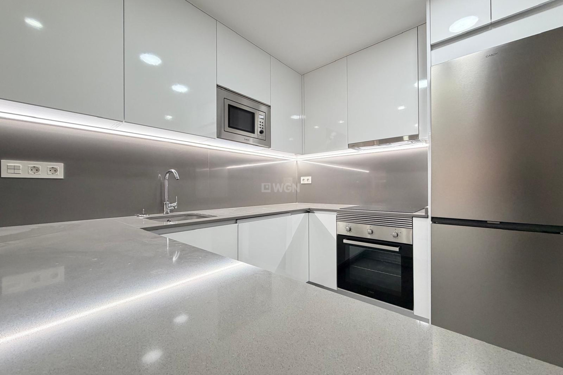 Reventa - Apartamento / piso - Torrevieja - Estacion De Autobuses