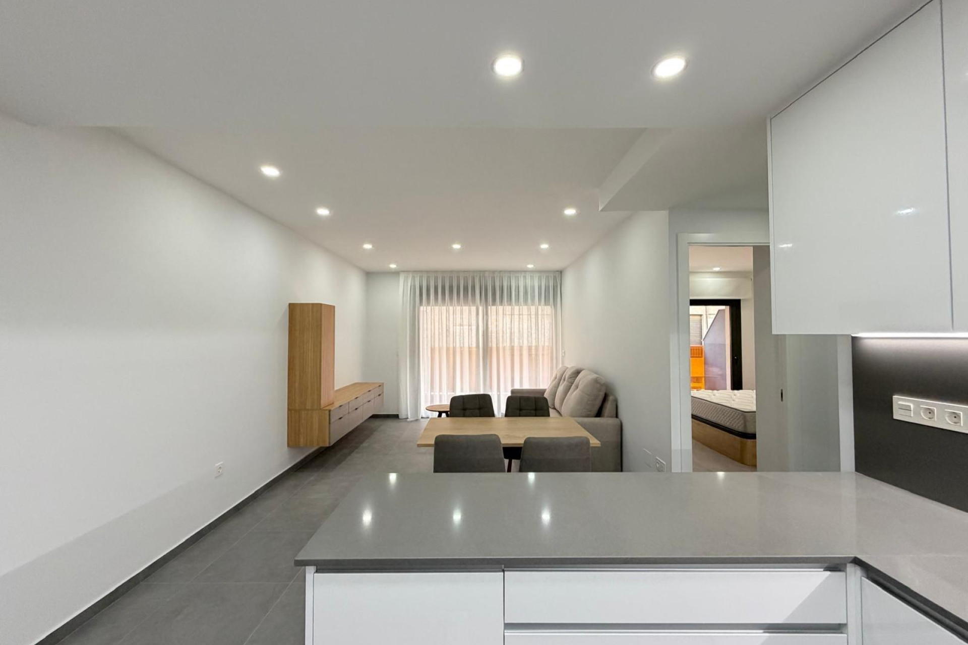 Reventa - Apartamento / piso - Torrevieja - Estacion De Autobuses