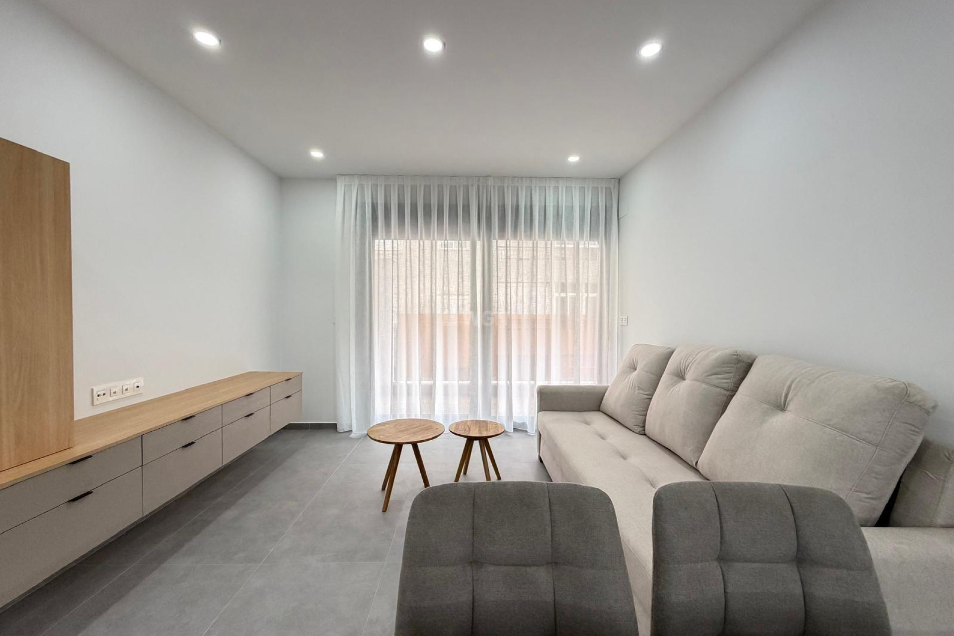 Reventa - Apartamento / piso - Torrevieja - Estacion De Autobuses