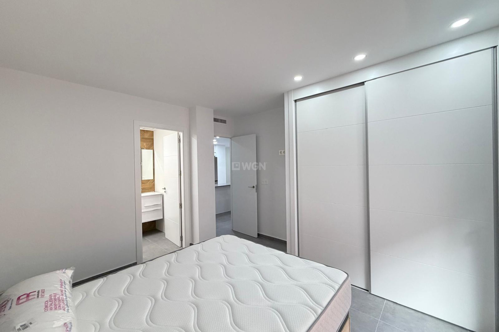 Reventa - Apartamento / piso - Torrevieja - Estacion De Autobuses