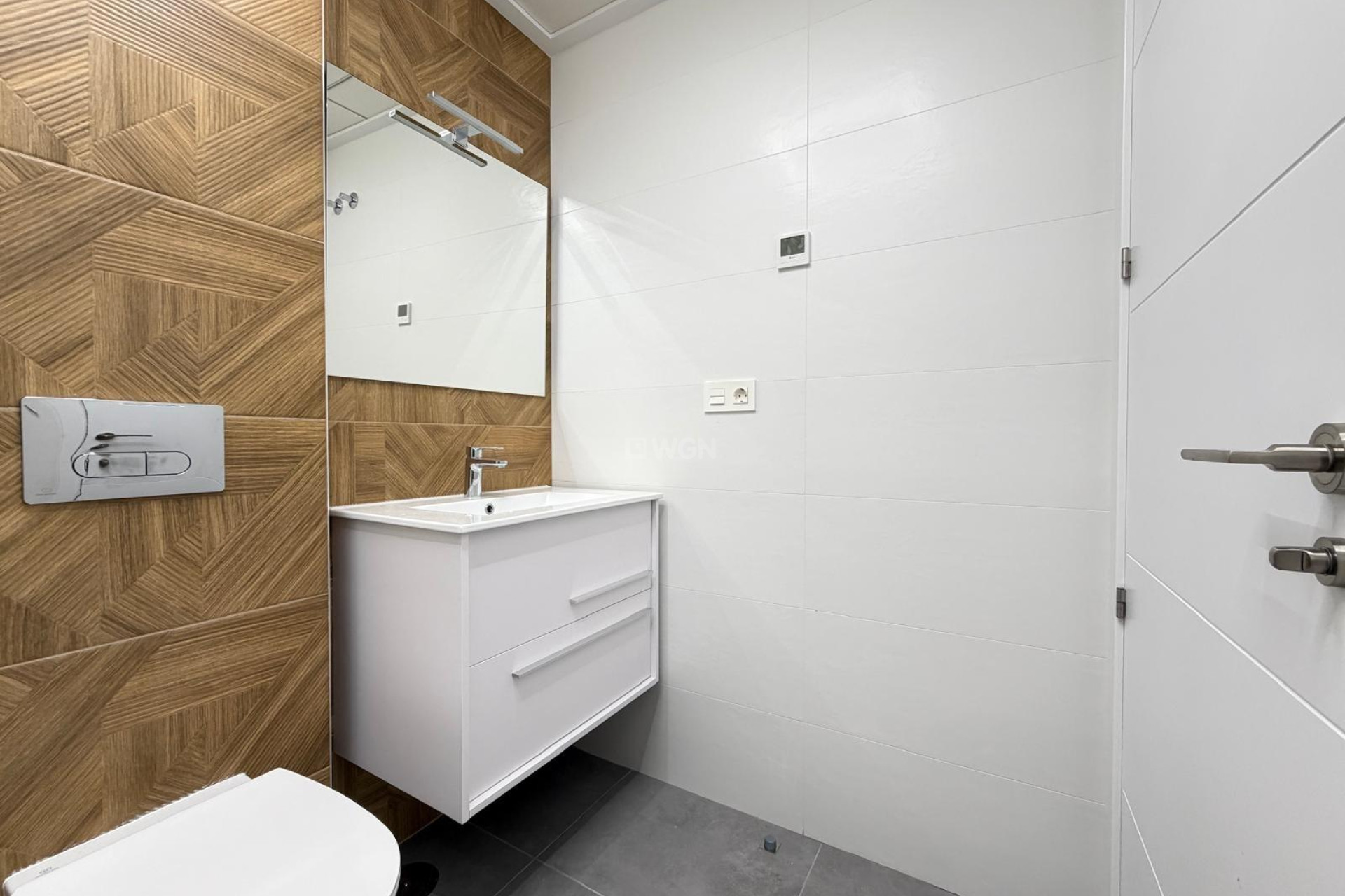 Reventa - Apartamento / piso - Torrevieja - Estacion De Autobuses
