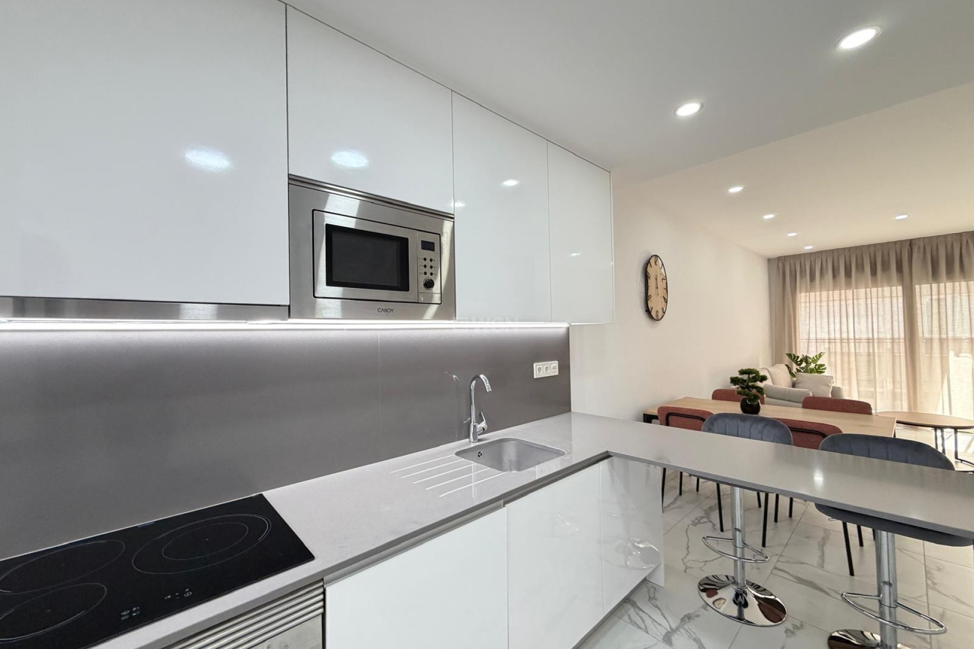 Reventa - Apartamento / piso - Torrevieja - Estacion De Autobuses