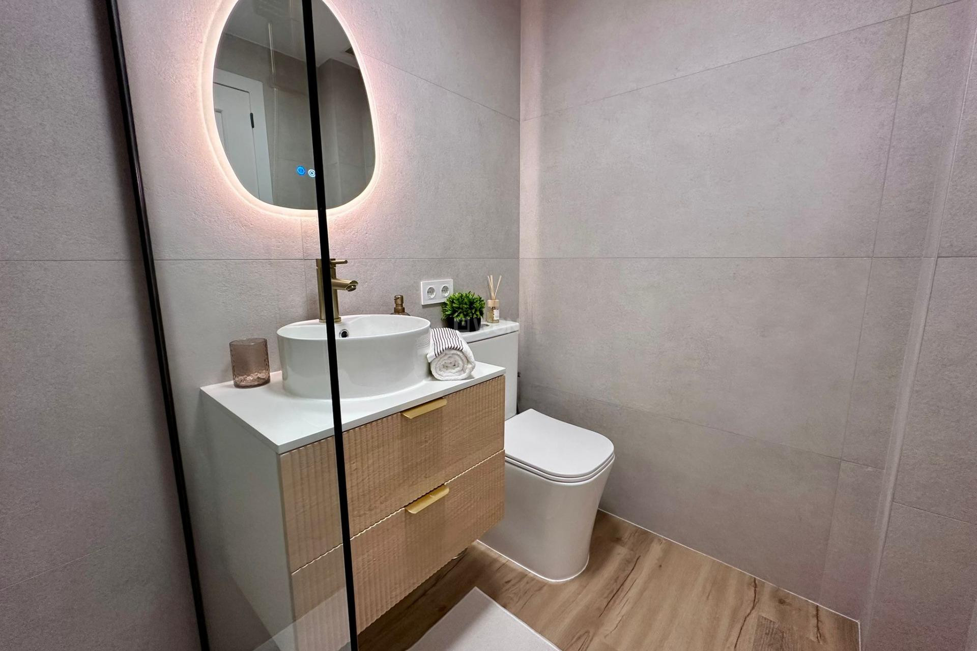 Reventa - Apartamento / piso - Torrevieja - Habaneras