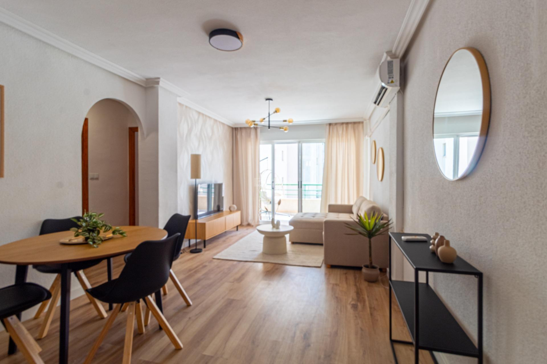 Reventa - Apartamento / piso - Torrevieja - La Mata Pueblo