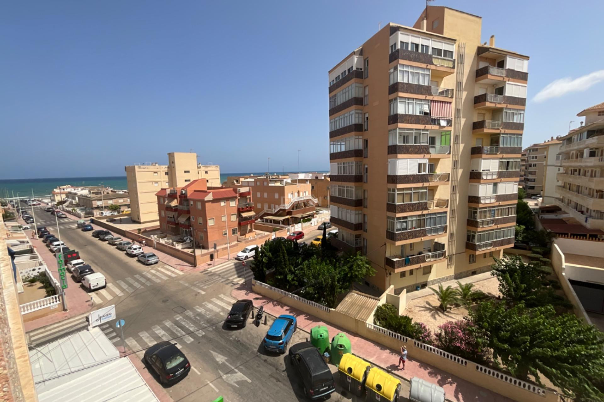 Reventa - Apartamento / piso - Torrevieja - La Mata