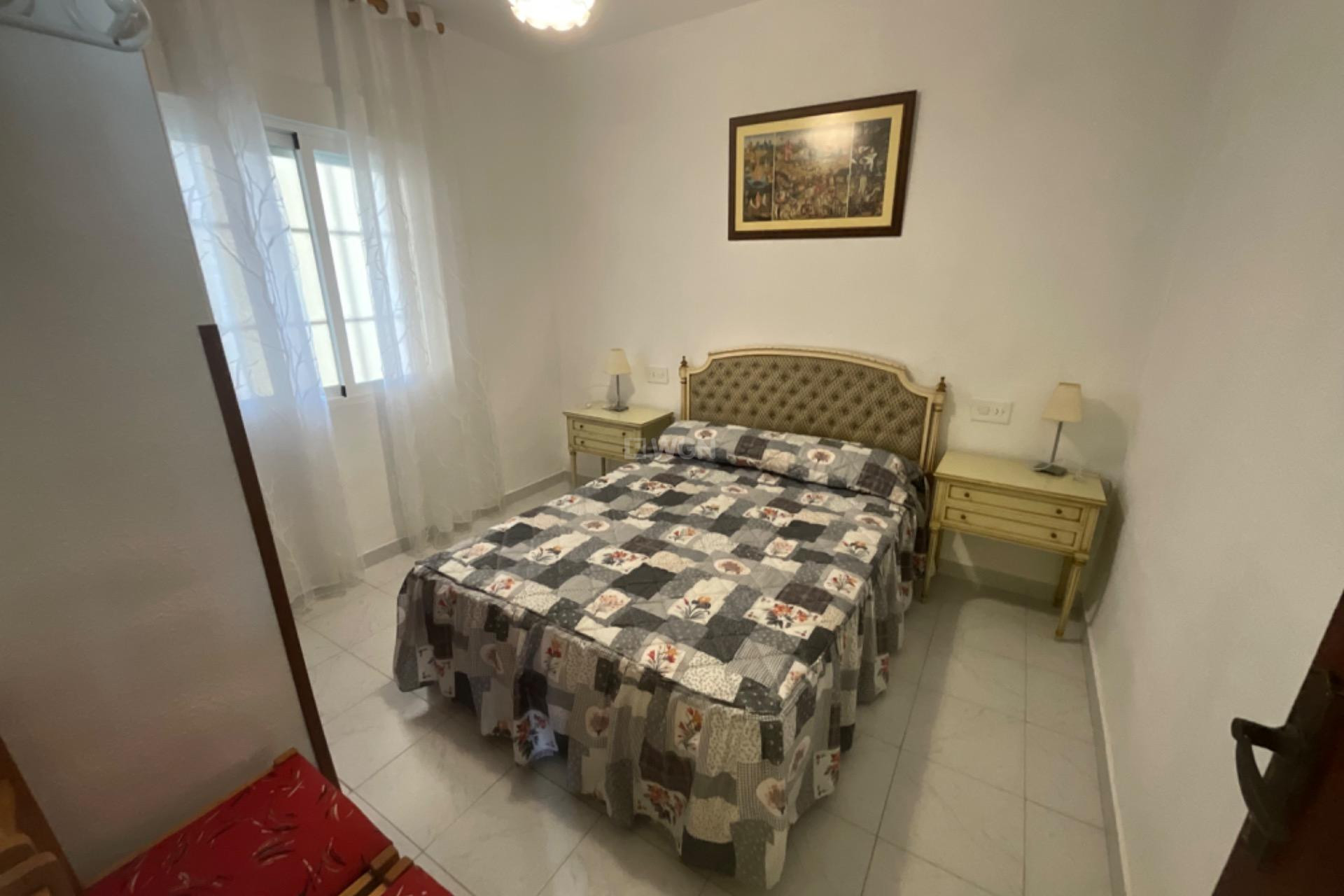 Reventa - Apartamento / piso - Torrevieja - La Mata