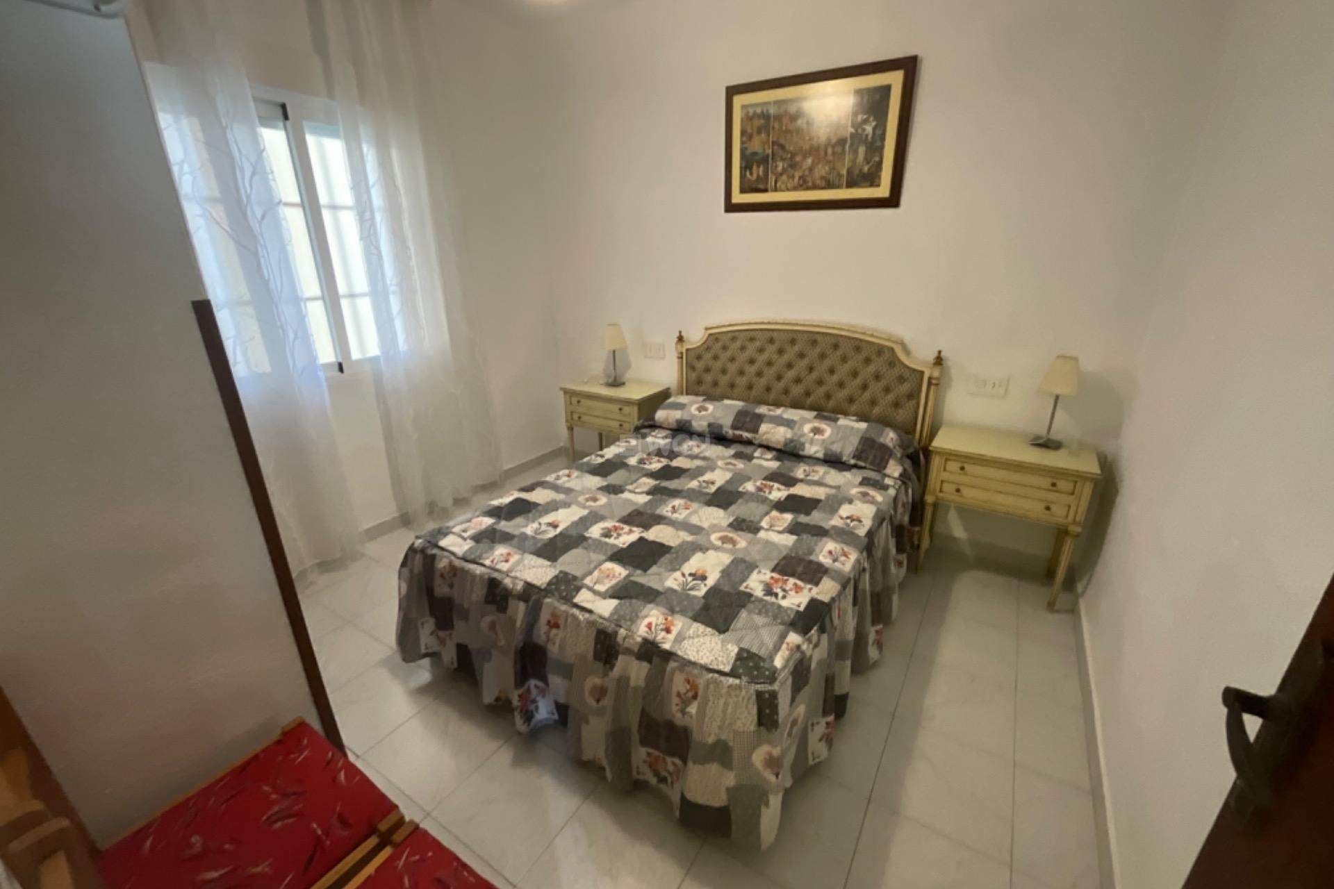 Reventa - Apartamento / piso - Torrevieja - La Mata