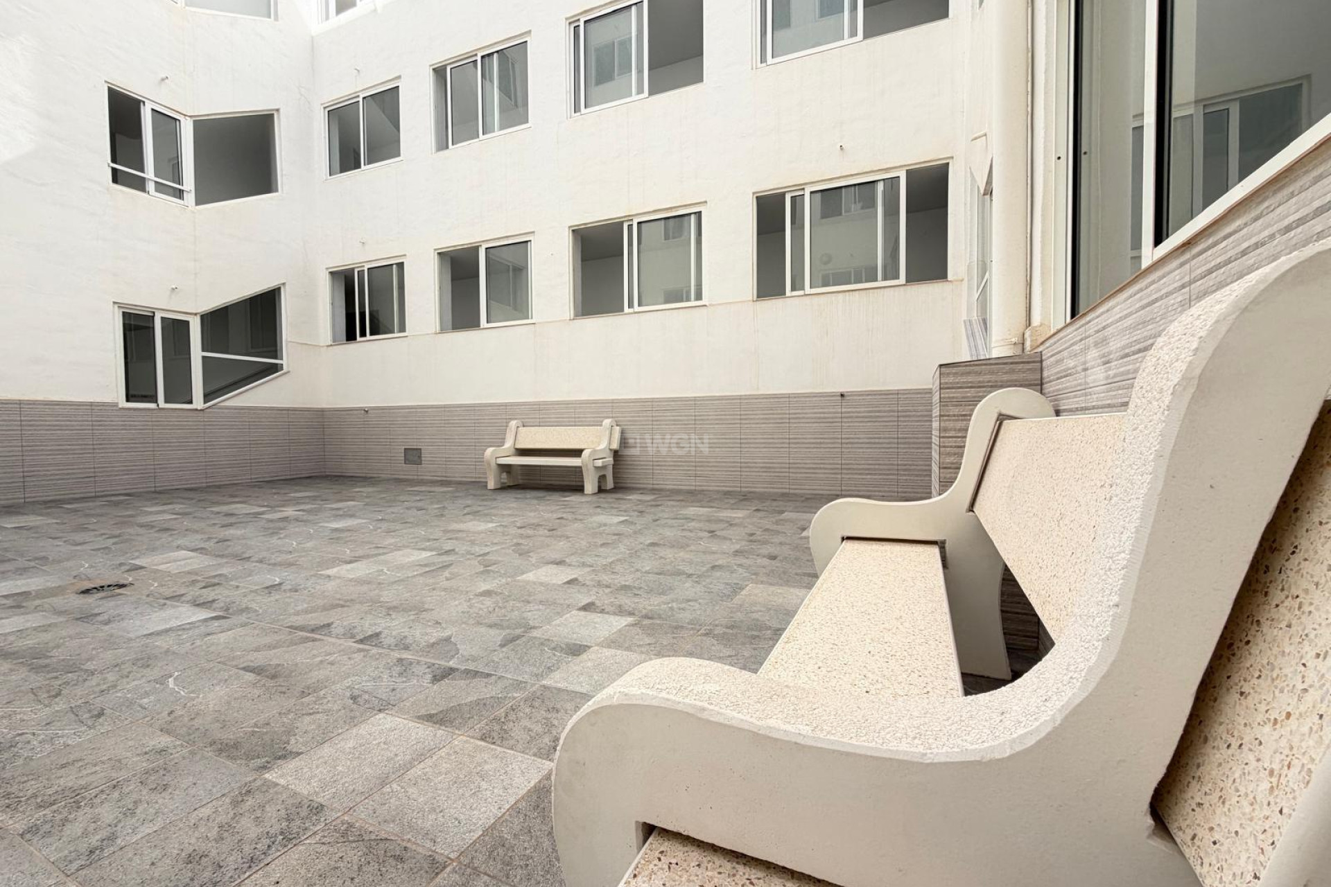 Reventa - Apartamento / piso - Torrevieja - Las Piscinas Naturales