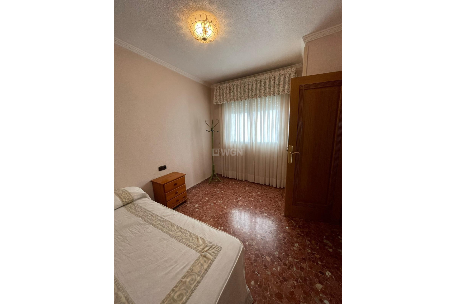 Reventa - Apartamento / piso - Torrevieja - Las Piscinas Naturales