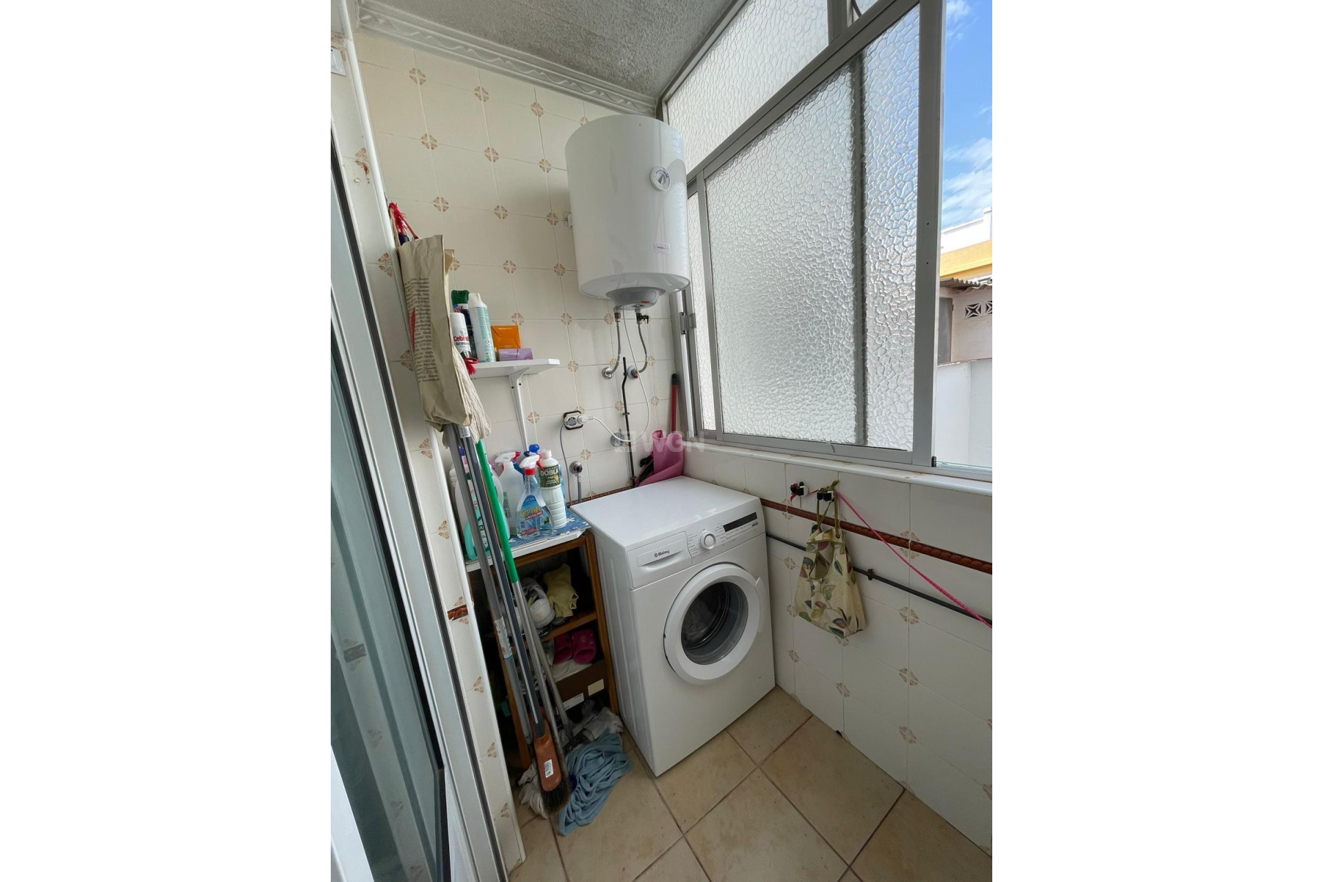 Reventa - Apartamento / piso - Torrevieja - Las Piscinas Naturales