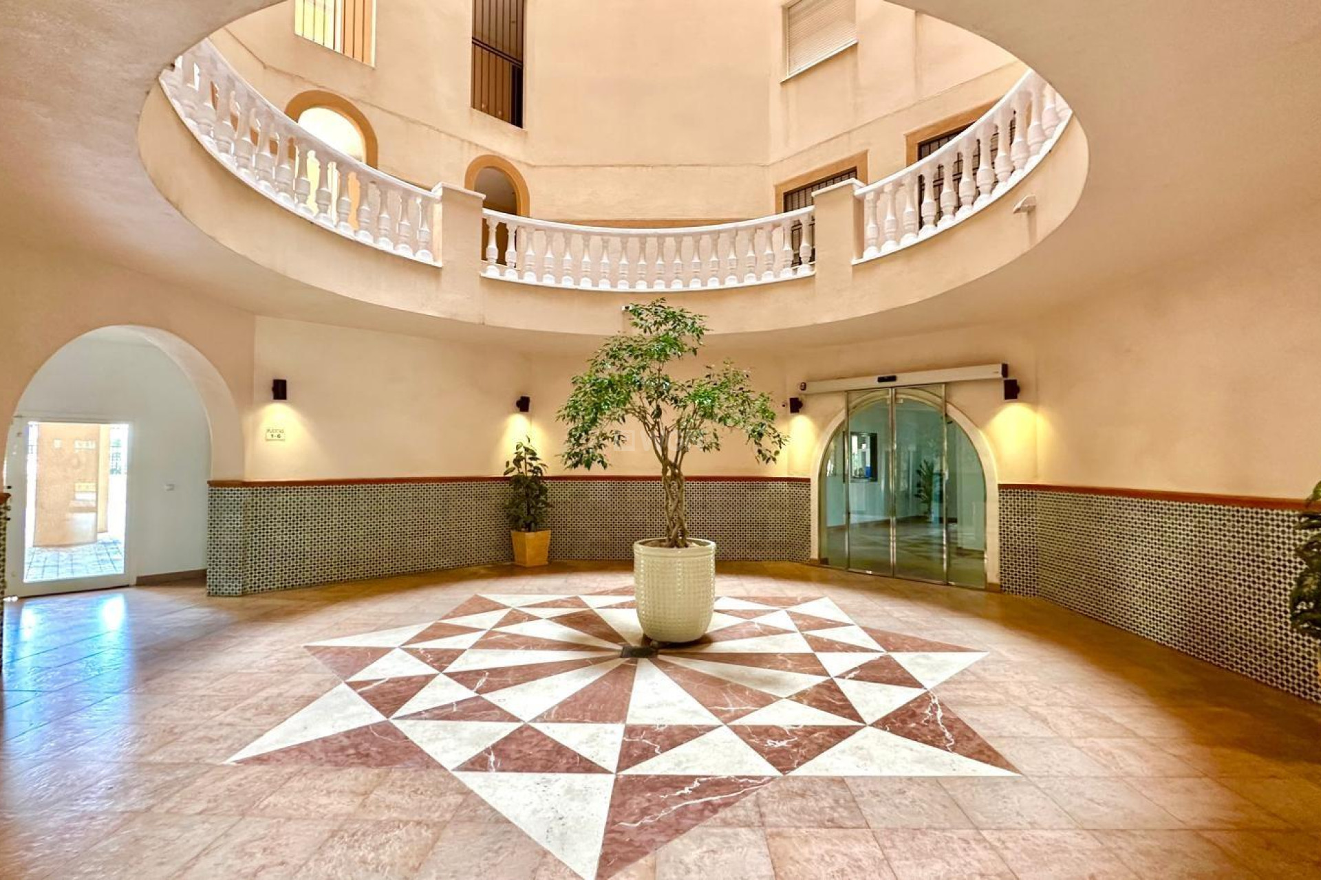 Reventa - Apartamento / piso - Torrevieja - Los Frutales