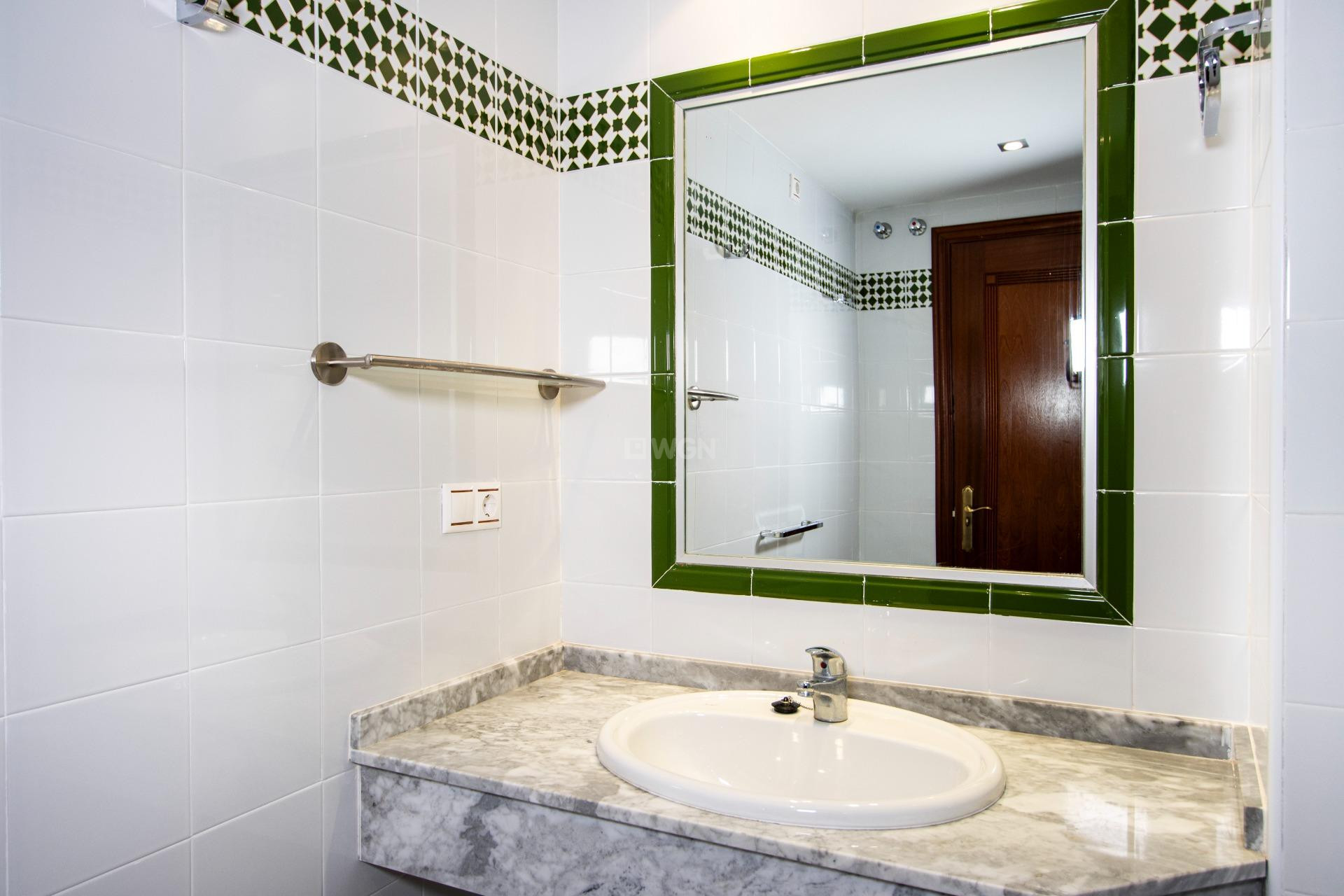 Reventa - Apartamento / piso - Torrevieja - Los Frutales
