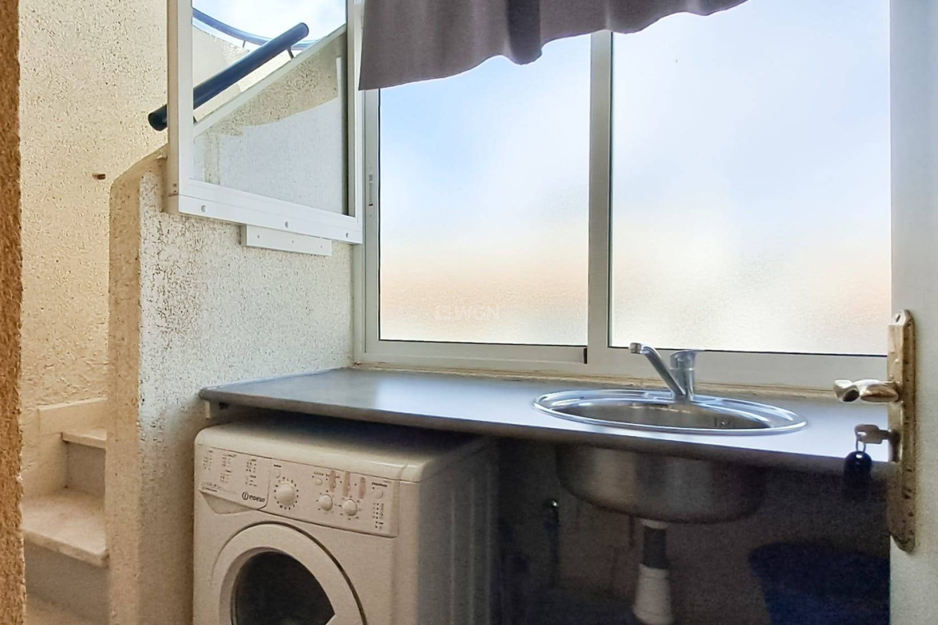 Reventa - Apartamento / piso - Torrevieja - Parque Acuático - Sector 25