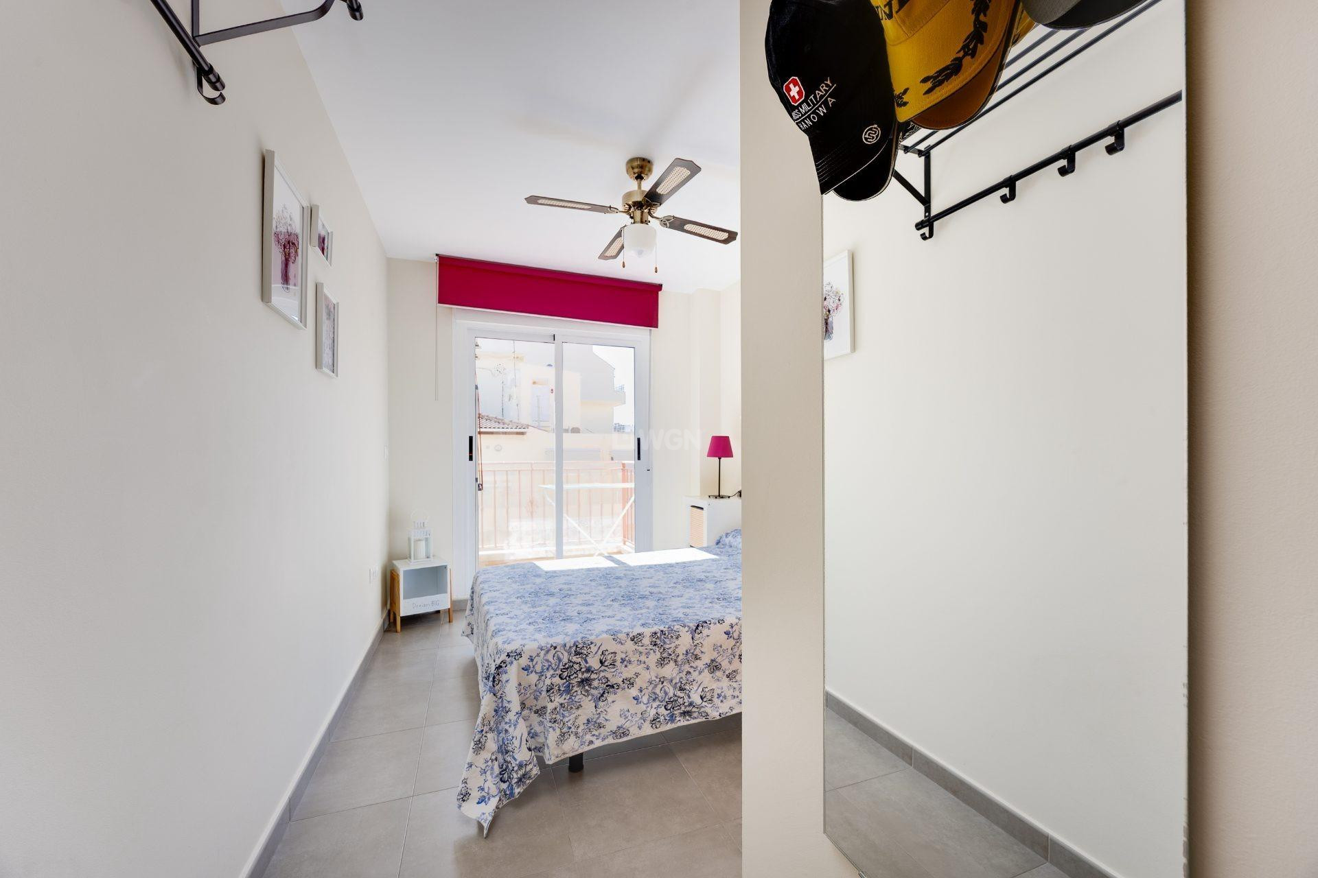 Reventa - Apartamento / piso - Torrevieja - PARQUE DE LAS NACIONES