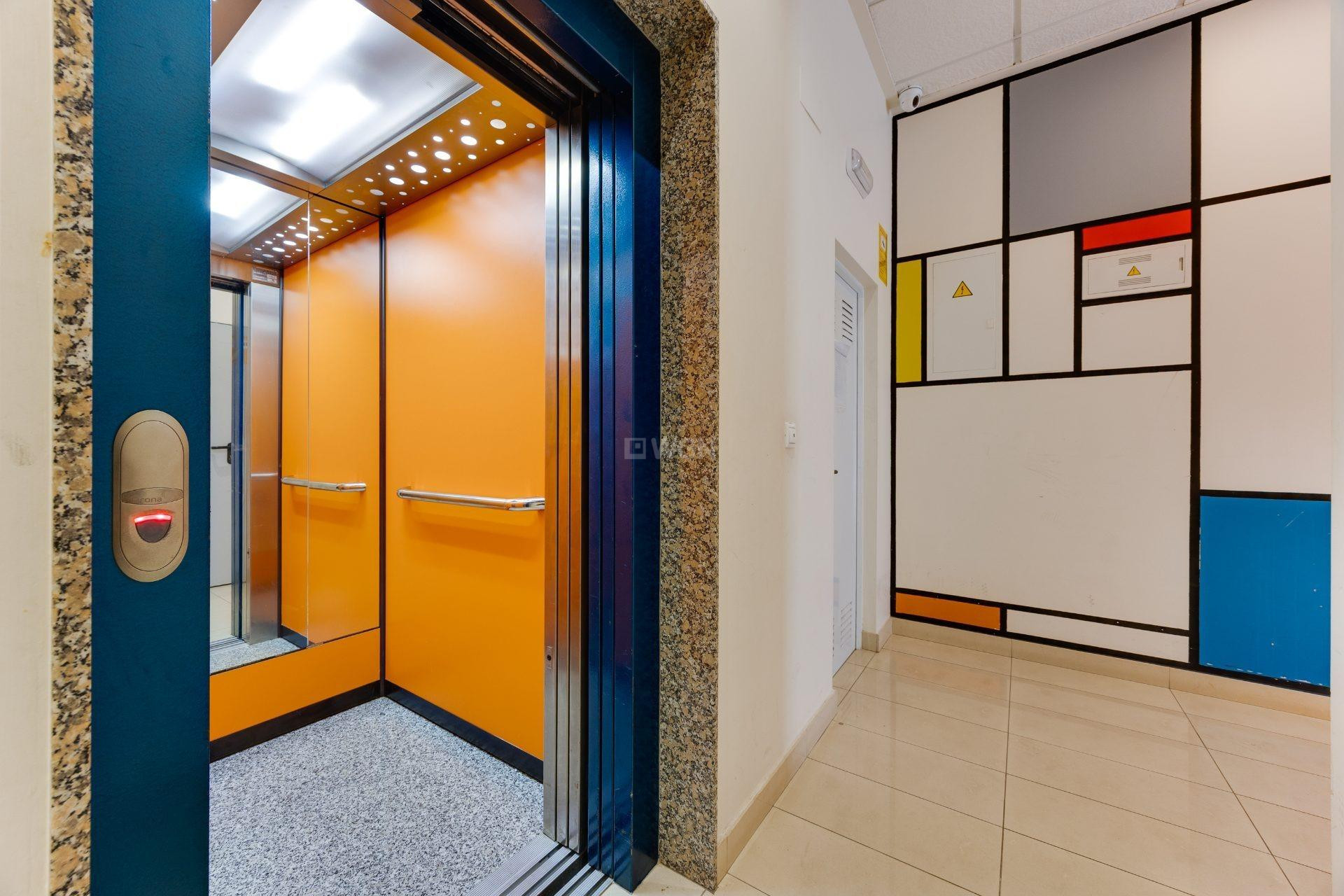 Reventa - Apartamento / piso - Torrevieja - PARQUE DE LAS NACIONES