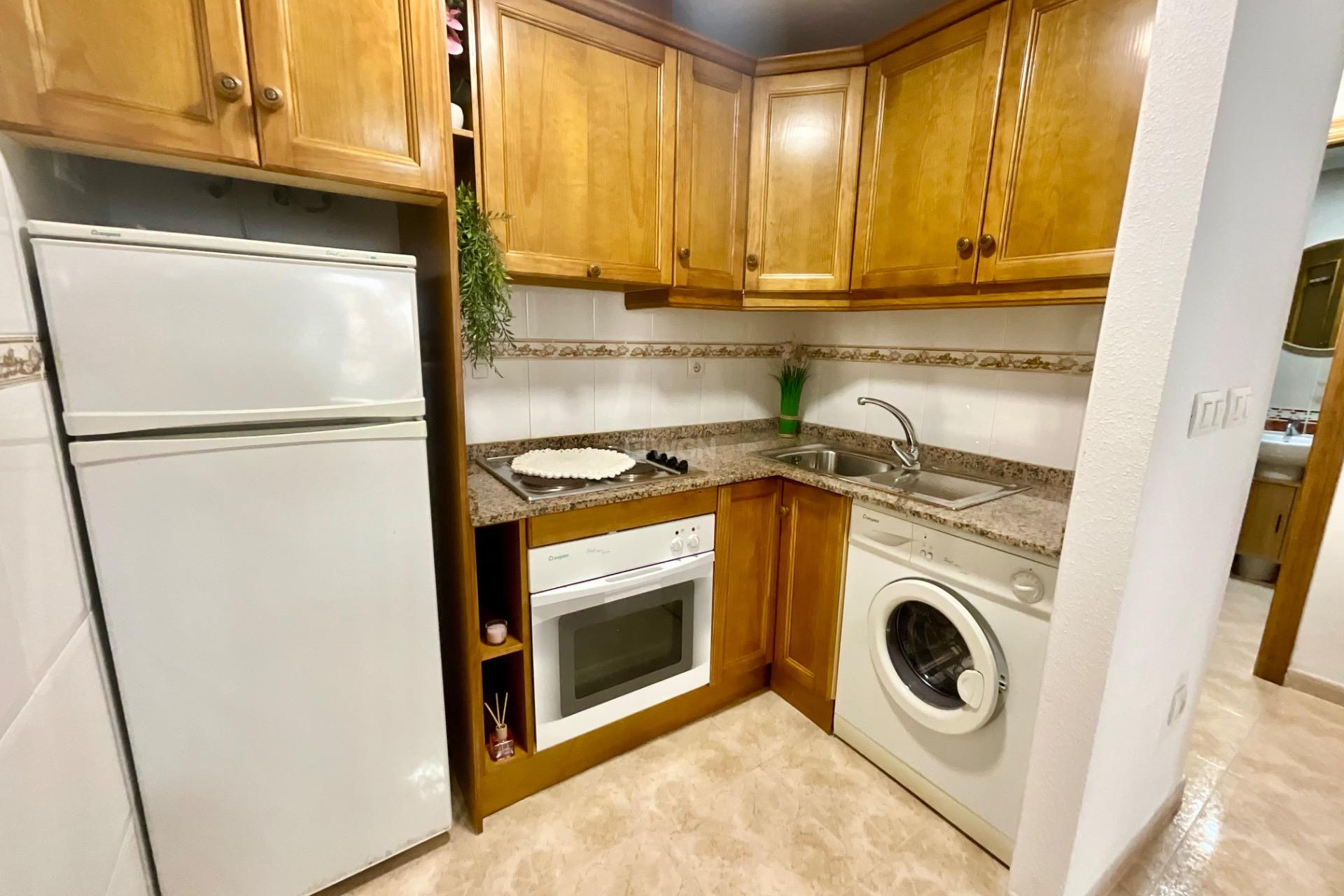 Reventa - Apartamento / piso - Torrevieja - PARQUE DE LAS NACIONES
