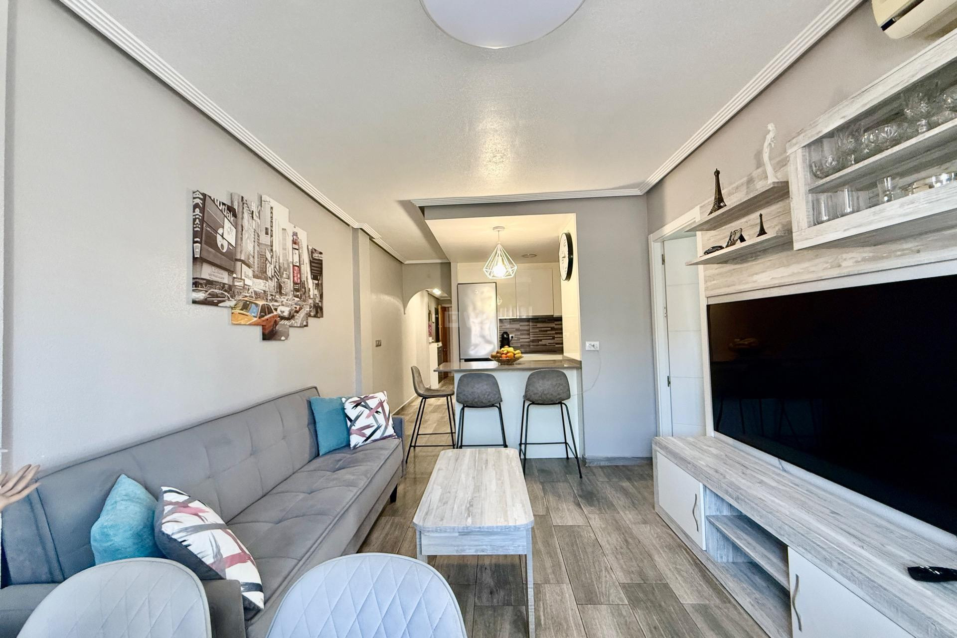 Reventa - Apartamento / piso - Torrevieja - PARQUE DE LAS NACIONES