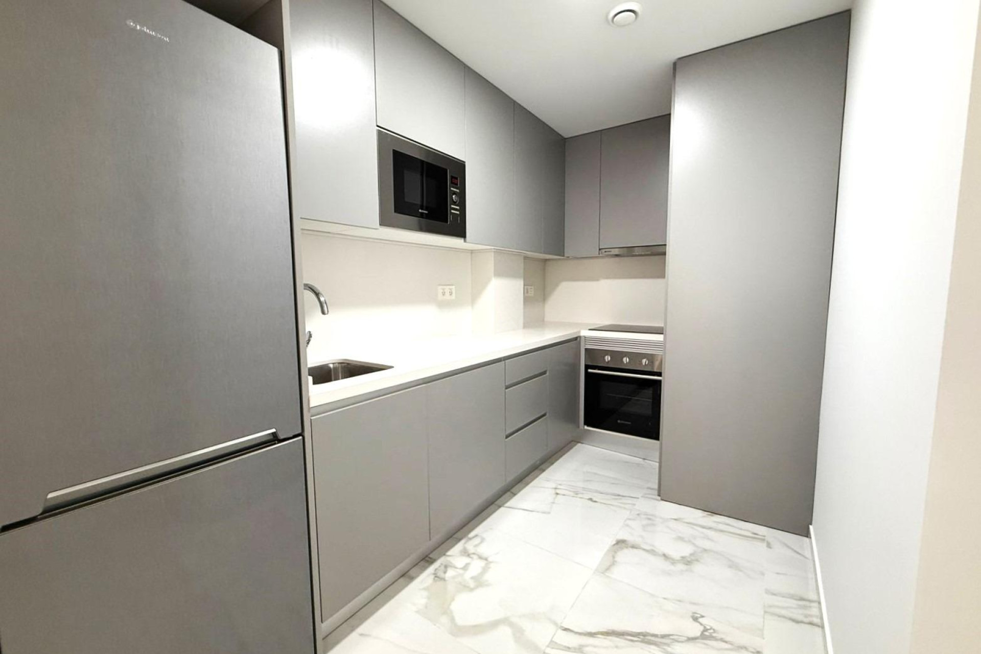 Reventa - Apartamento / piso - Torrevieja - PARQUE DE LAS NACIONES