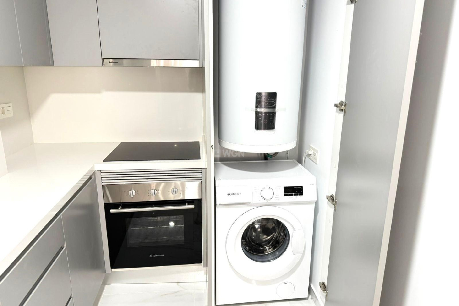 Reventa - Apartamento / piso - Torrevieja - PARQUE DE LAS NACIONES