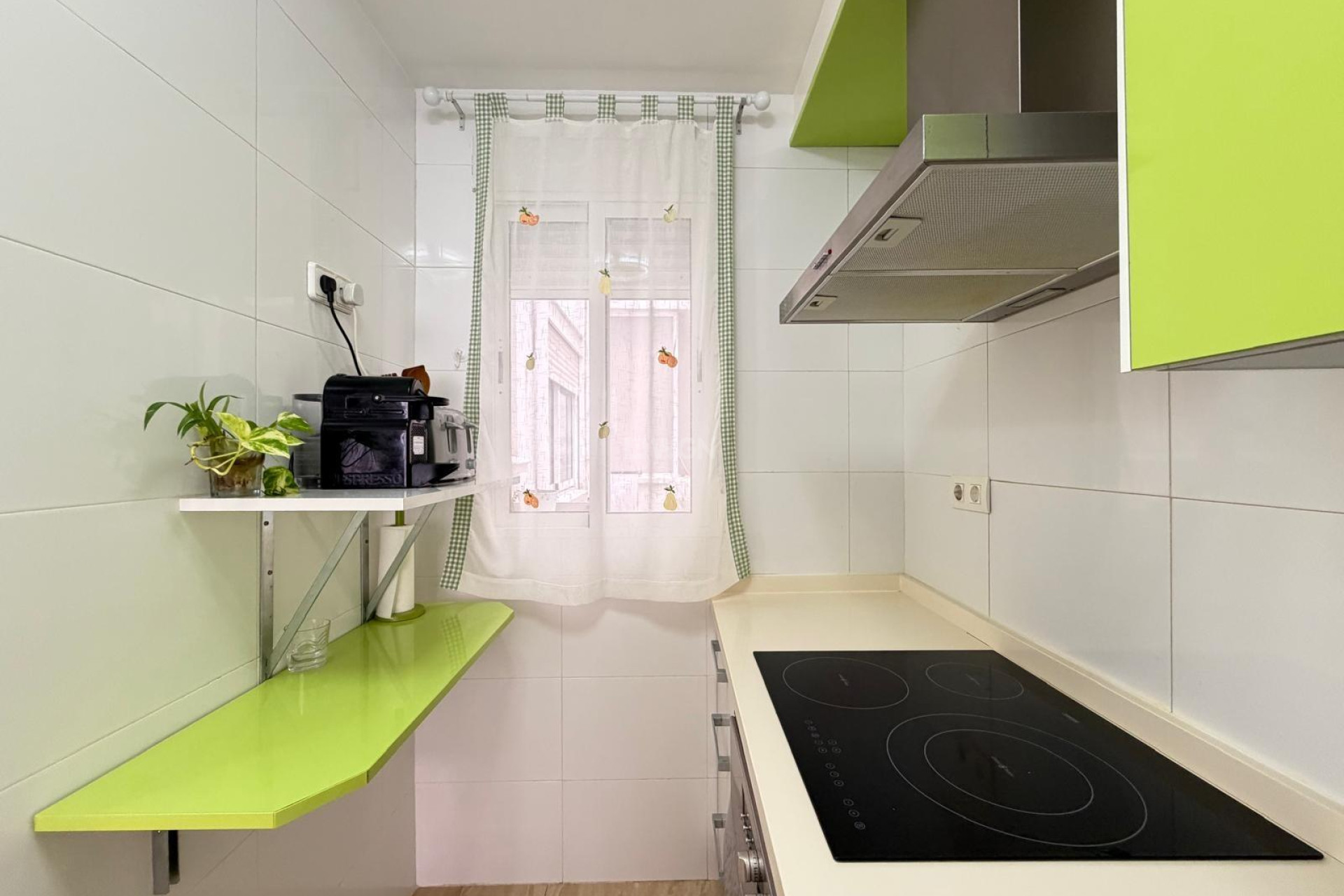 Reventa - Apartamento / piso - Torrevieja - Paseo Maritimo
