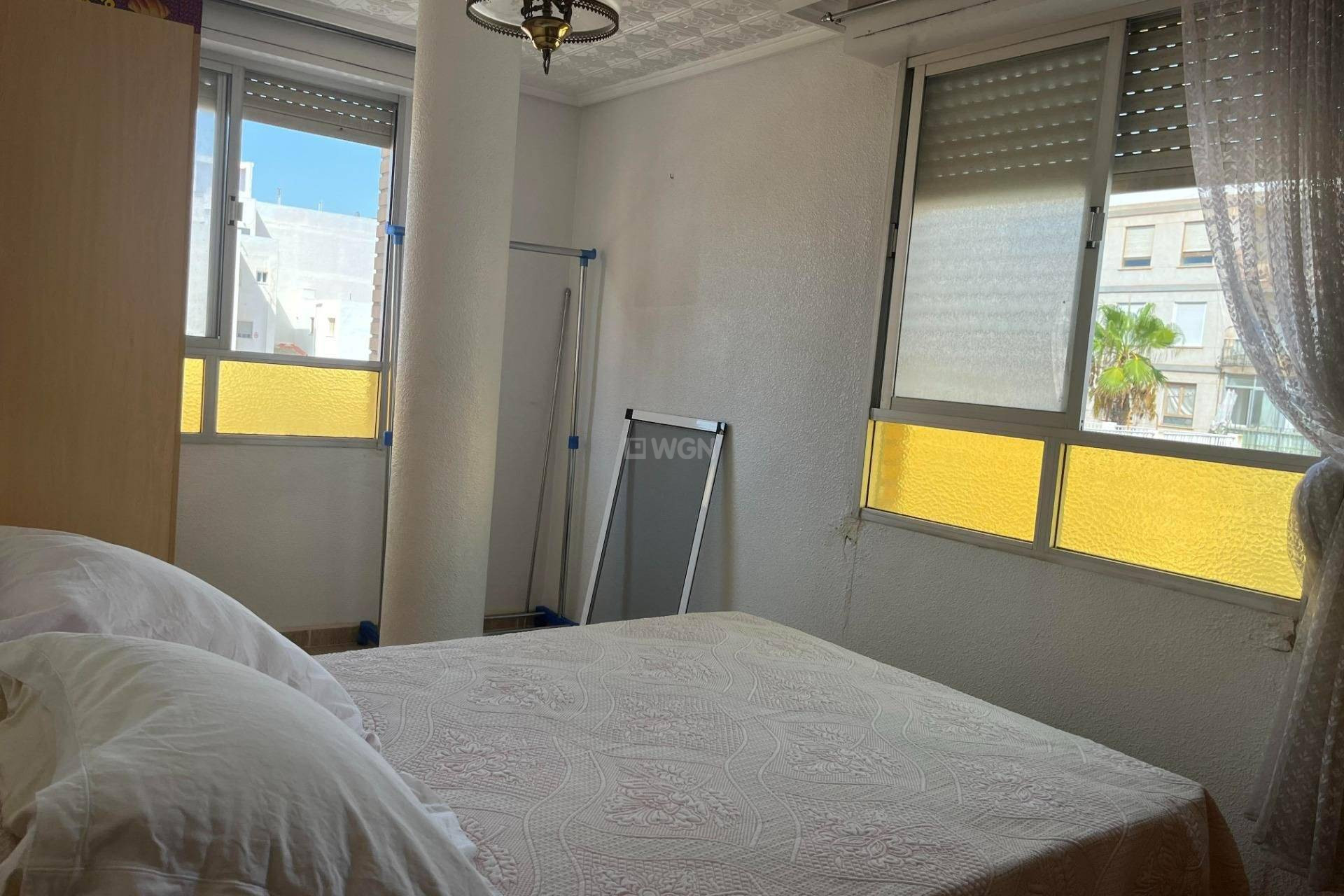 Reventa - Apartamento / piso - Torrevieja - Paseo Maritimo