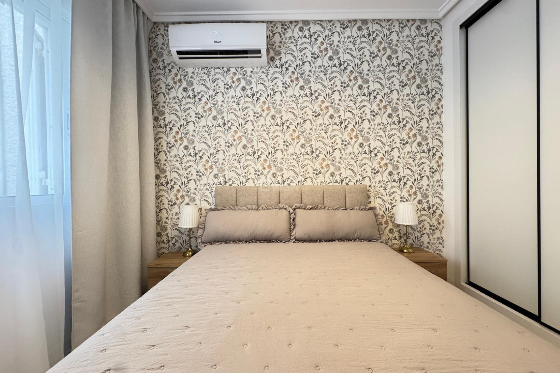 Reventa - Apartamento / piso - Torrevieja - Playa de los Locos