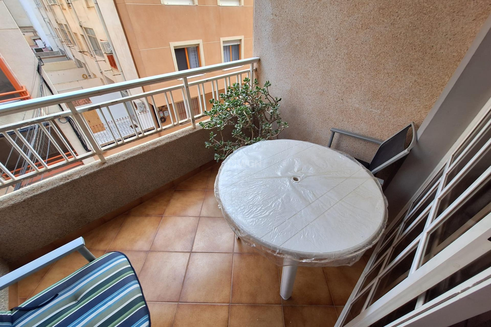 Reventa - Apartamento / piso - Torrevieja - Playa de los Locos