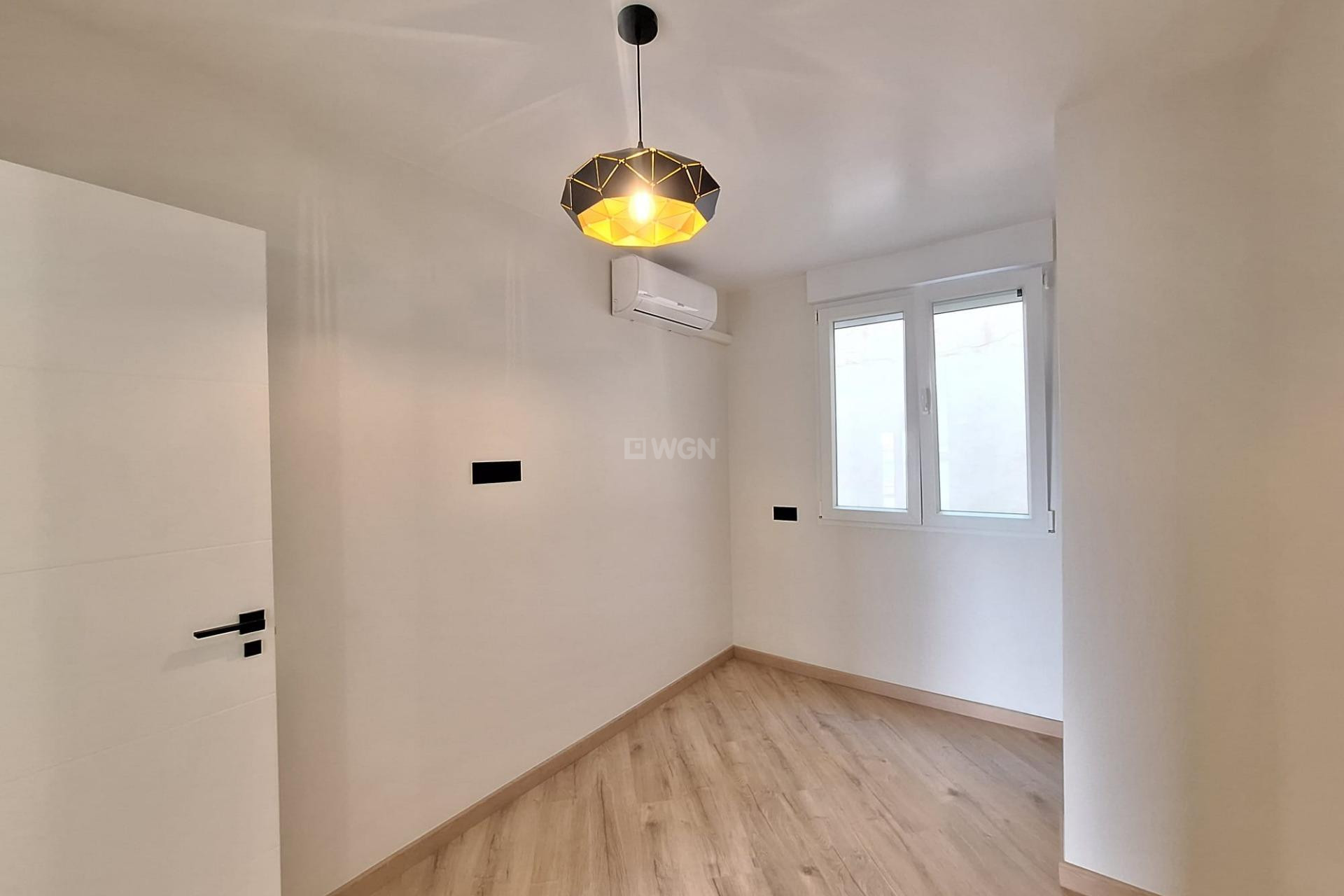 Reventa - Apartamento / piso - Torrevieja - Playa de los Locos