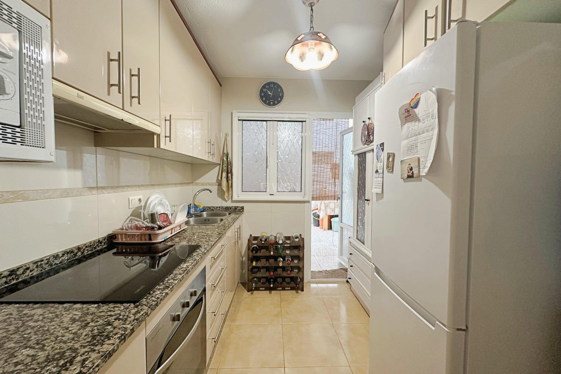 Reventa - Apartamento / piso - Torrevieja - Playa De Los Naufragos